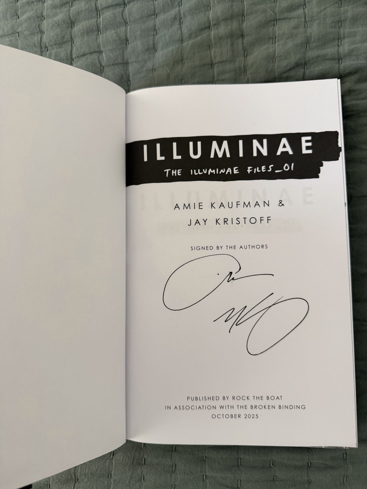 Illuminae Files by Amy Kaufman and Jay Kristoff Broken Binding Signed Edition