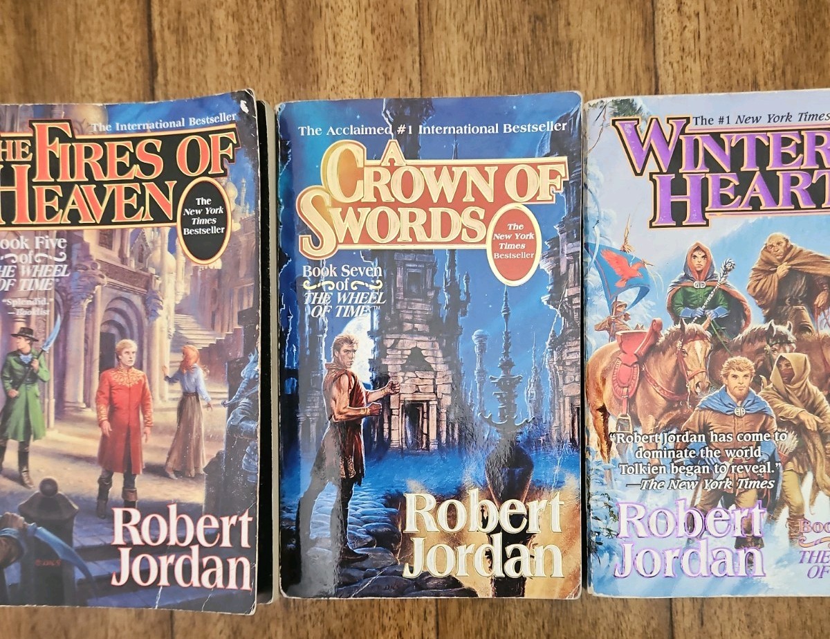 Robert Jordan Wheel Of Time Paperback Lot