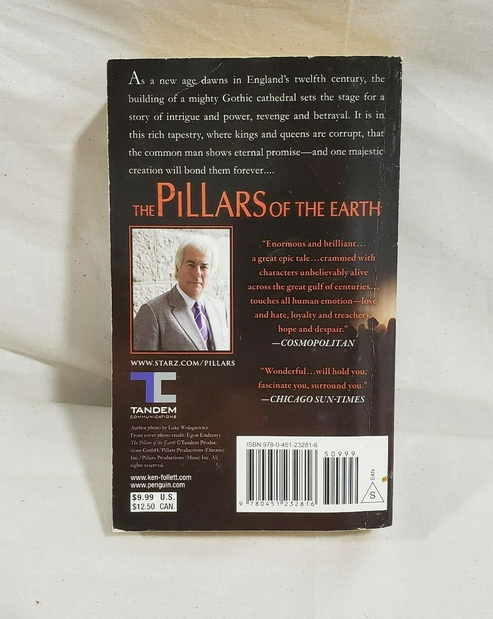 Kingsbridge Ser.: The Pillars of the Earth by Ken Follett 1st Signet Edition PB