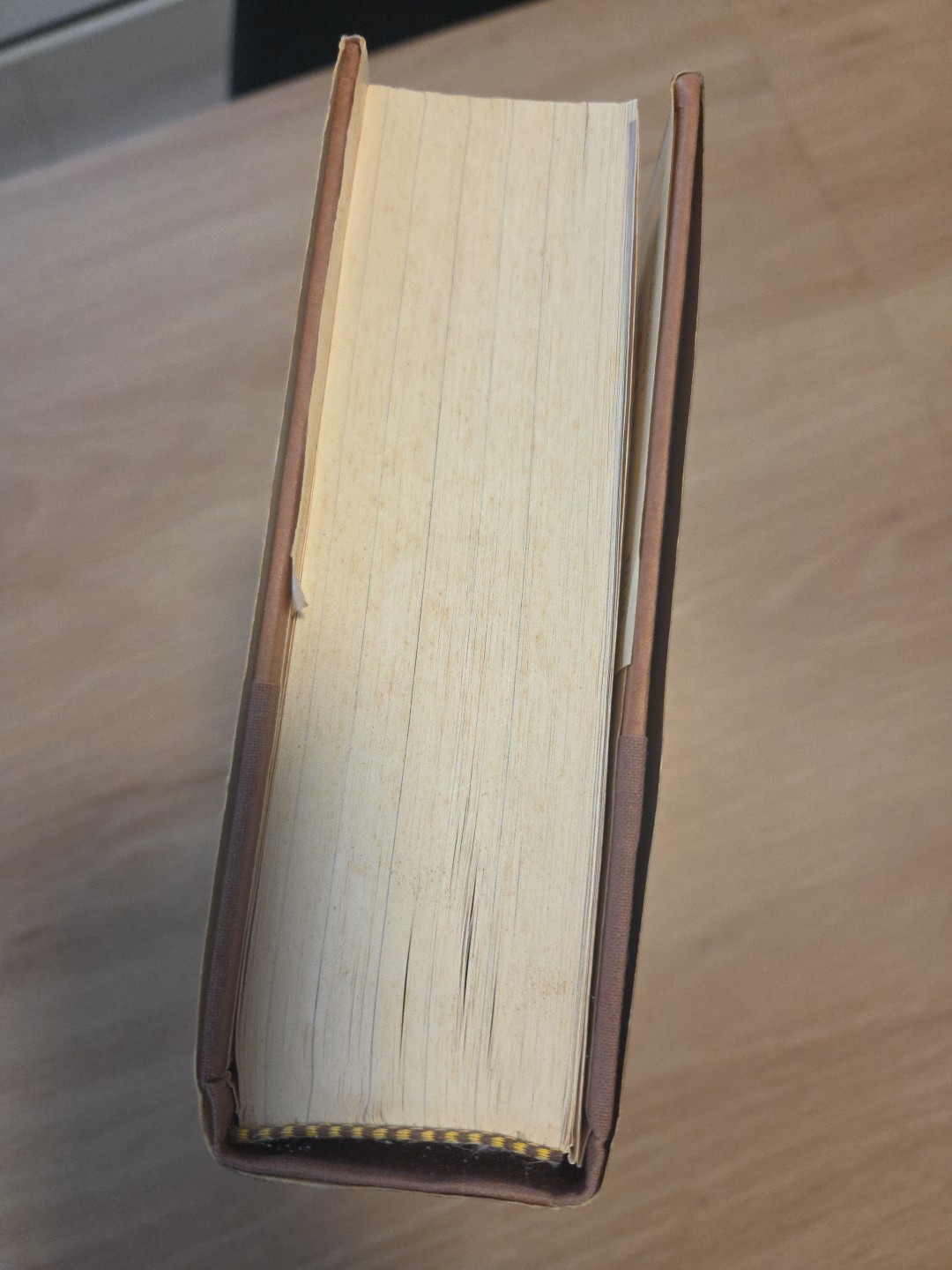 The Pillars of the Earth Ken Follett 1st Edition 1st Print HC DJ 1989