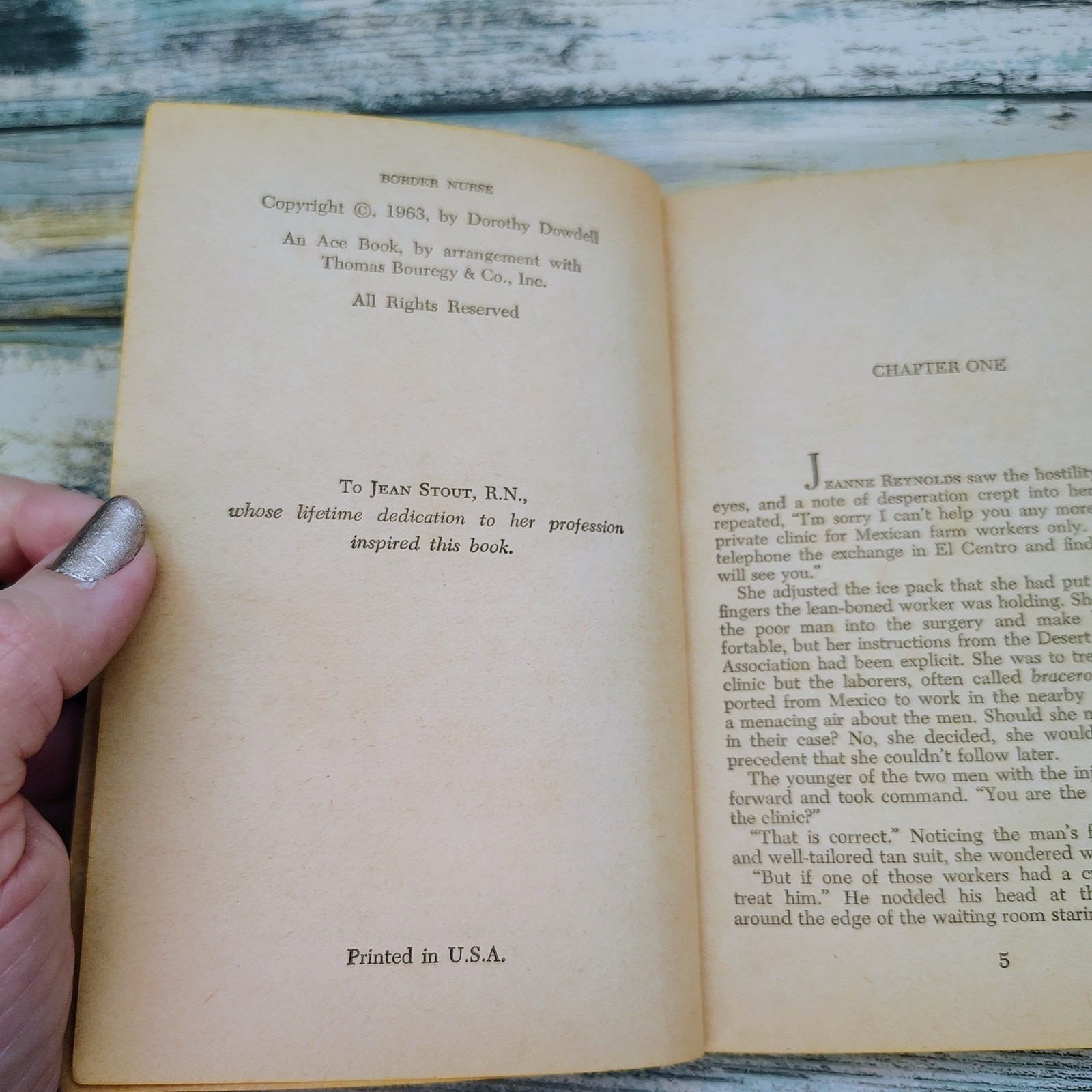 Border Nurse Medical Romance Paperback Book Dorothy Dowdell Suspense Drama 1963