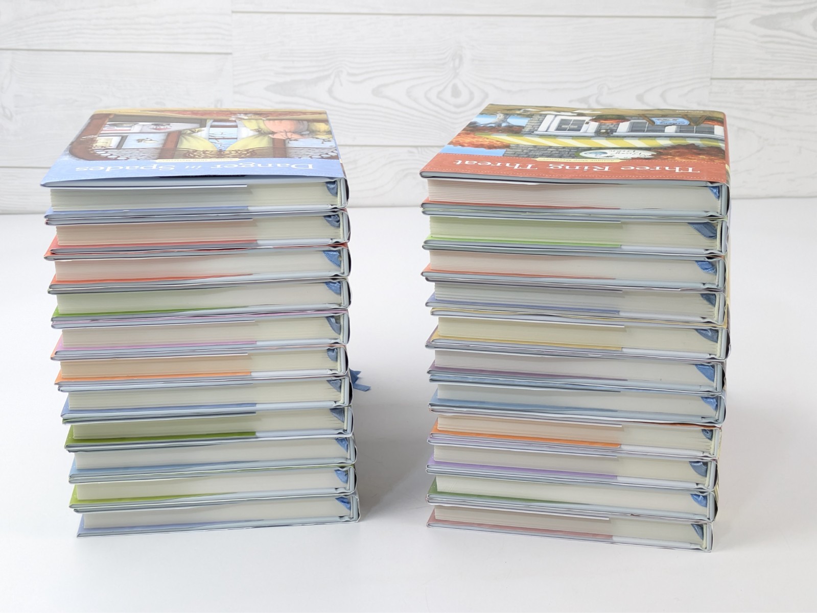 Antique Shop Mysteries Hardcover Lot of 22 Book Set w/Dustcovers GREAT SHAPE!