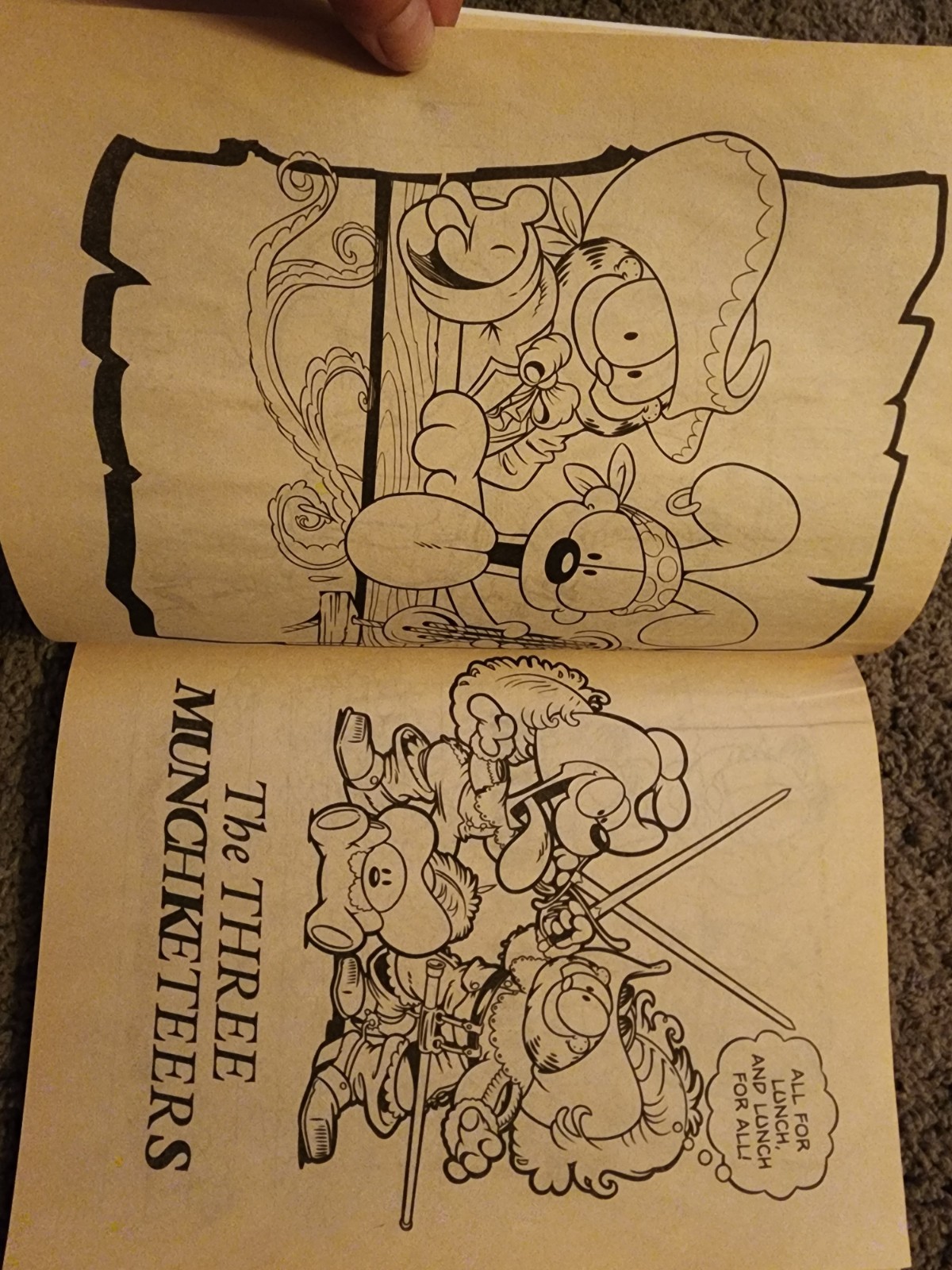 Garfield Playful Pals Jumbo Coloring & Activity Book 2003 Bendon 116 Pages VTG