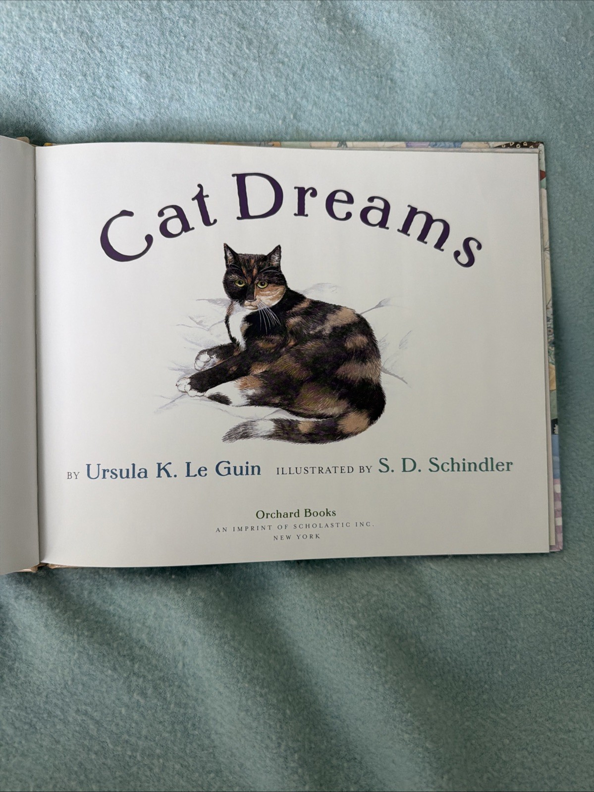 Cat Dreams by Le Guin