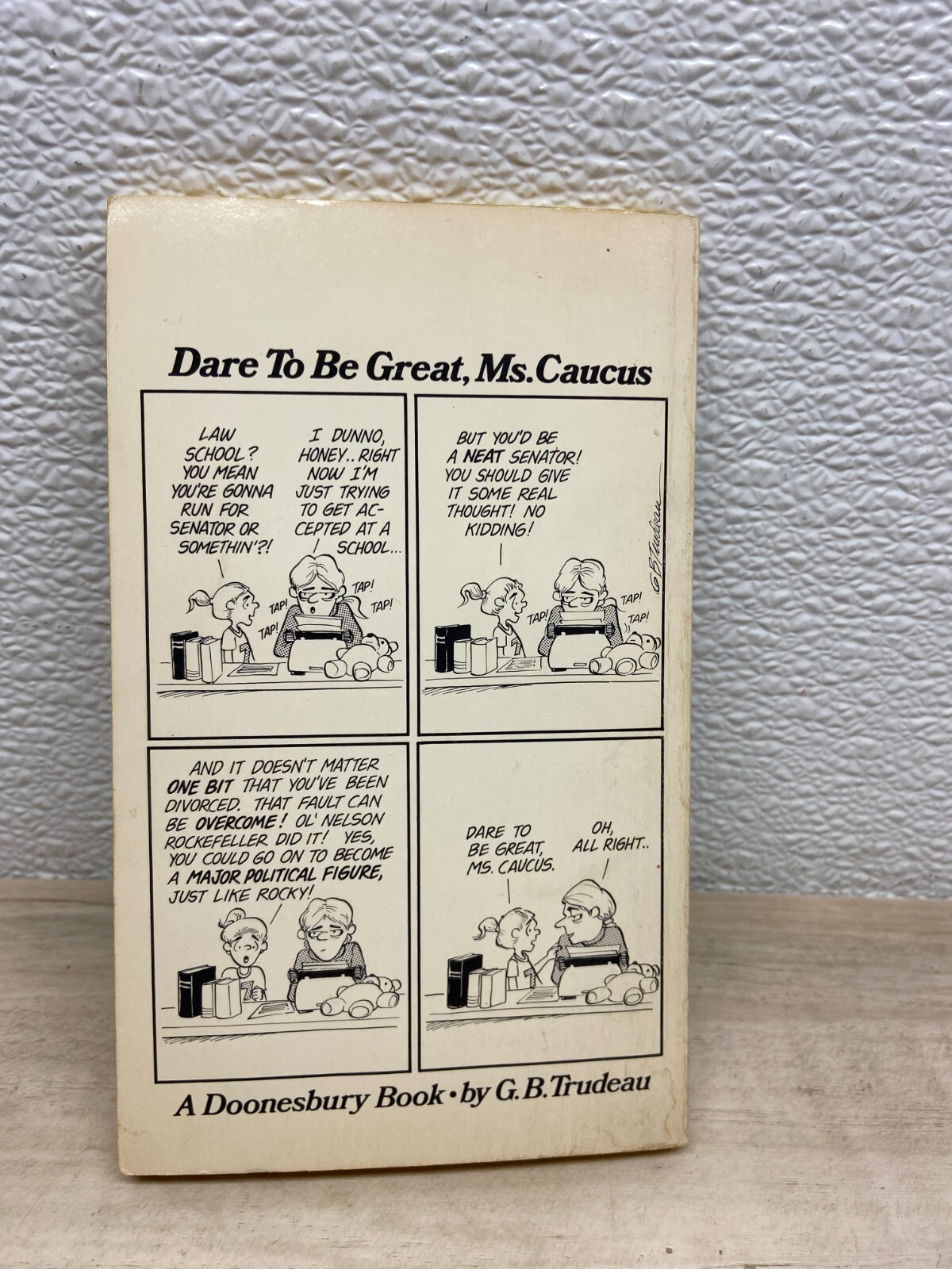 Vtg 1976 Dare To Be Great Ms. Caucus A Doonesbury Book By G.B. Trudeau