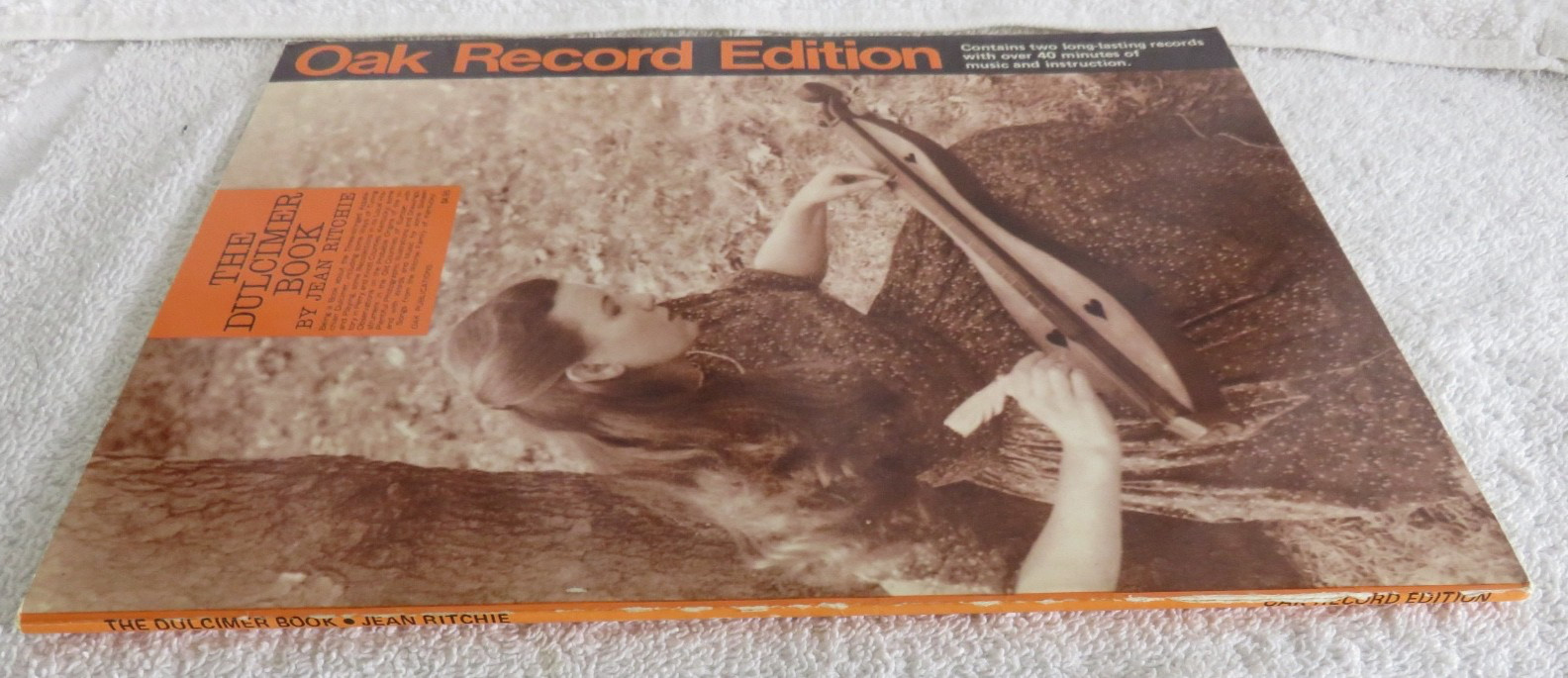 Jean Ritchie’s Dulcimer People PLUS Bonus The Dulcimer Book Oak Record Edition