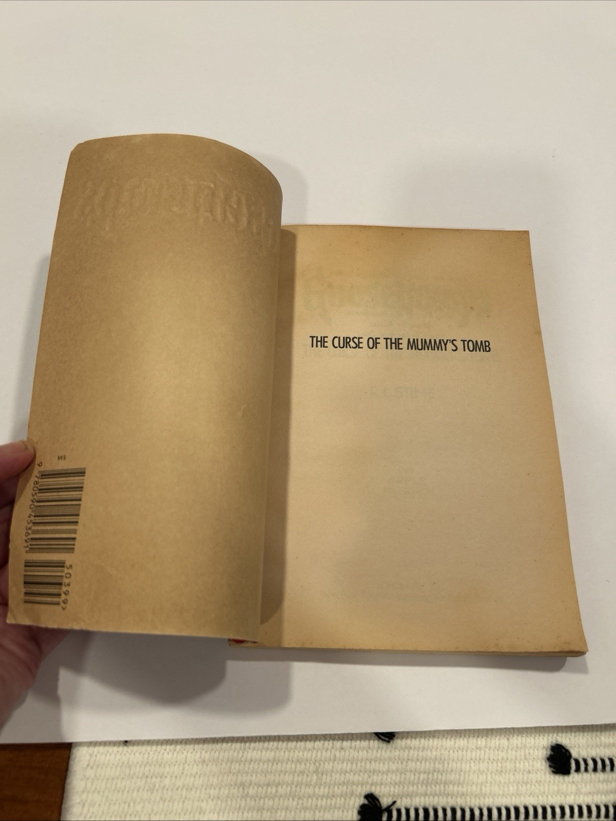 Goosebumps #5 The Curse of the Mummy’s Tomb ~ R.L. Stine