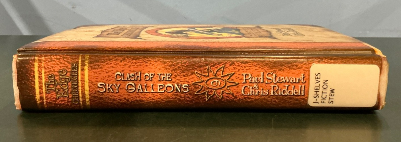 Clash of the Sky Galleons by Stewart & Riddell 2006 HC David Fickling ex-library