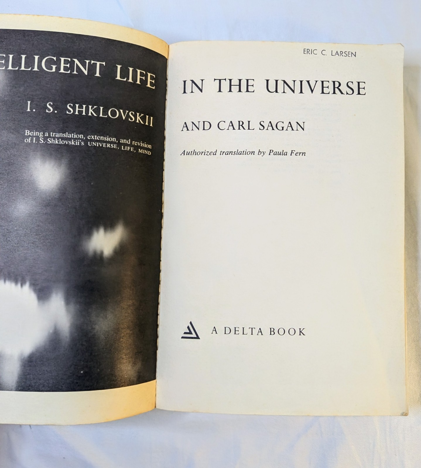 Intelligent Life in the Universe Carl Sagan I.S. Shklovskii 1966 Delta Vtg UFO’s