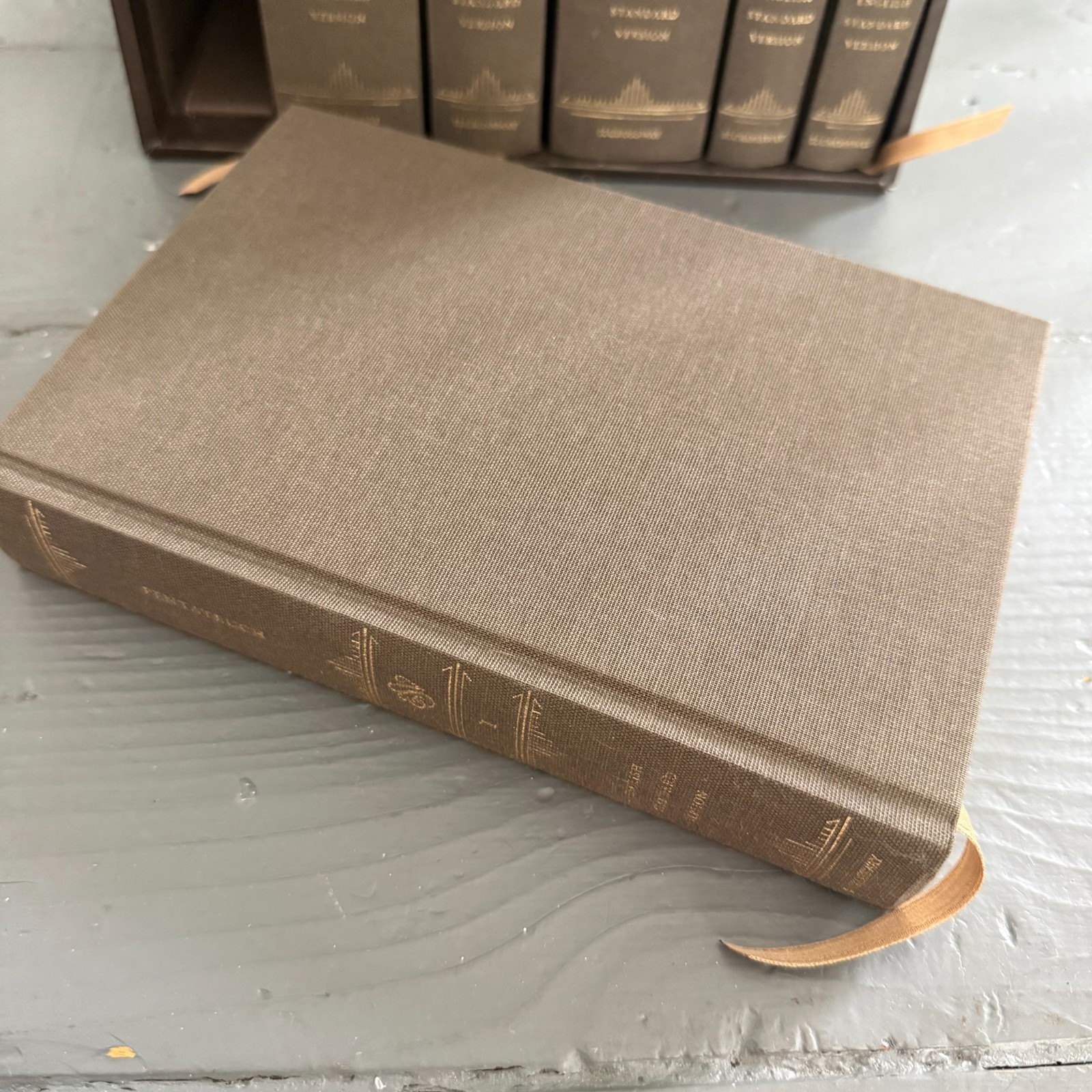 ESV Reader’s Bible 6-Volume Set English Standard Version Hardcover Case Crossway