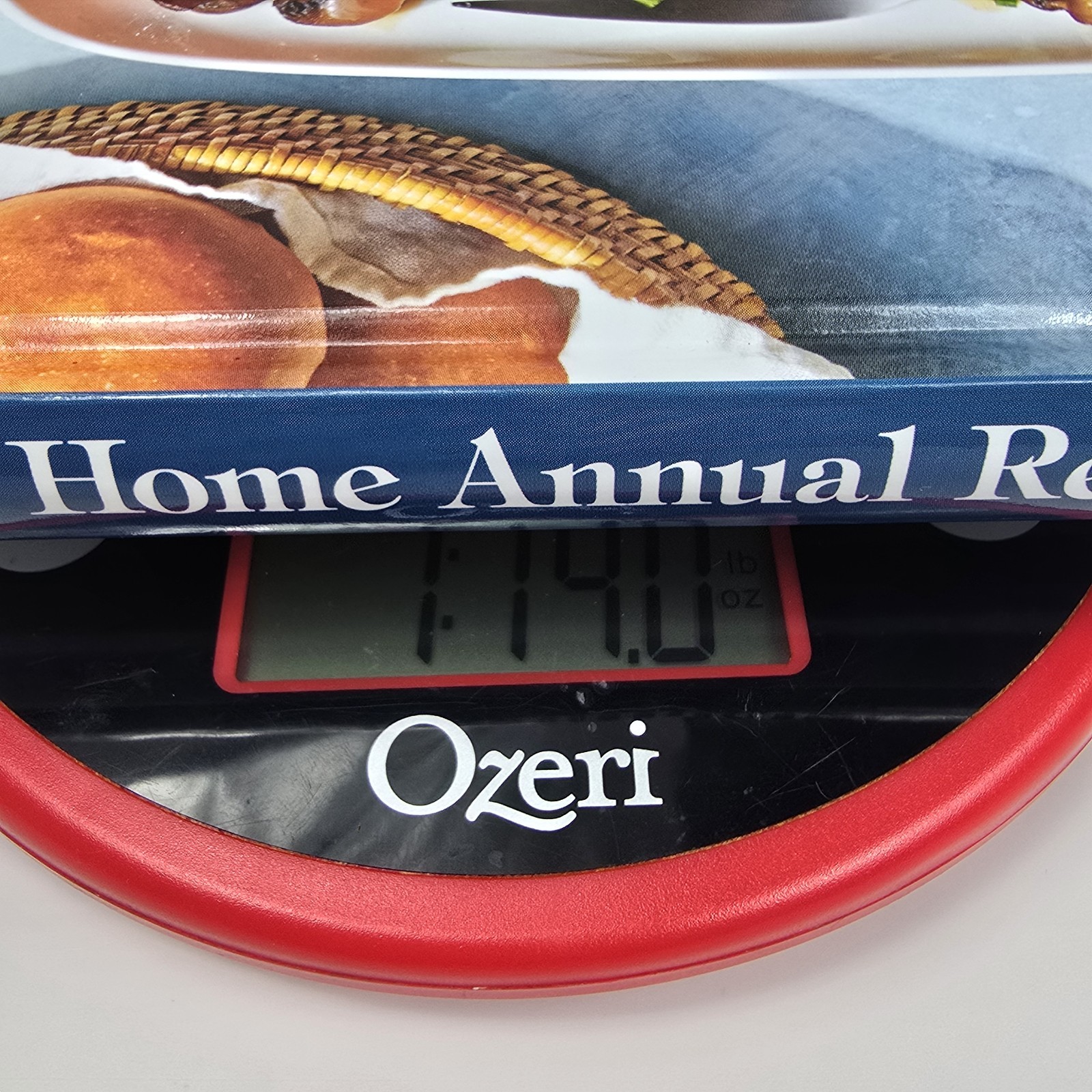 Taste of Home Annual Recipes 2025 Cookbook Hardcover Family Meals Cooking Ideas