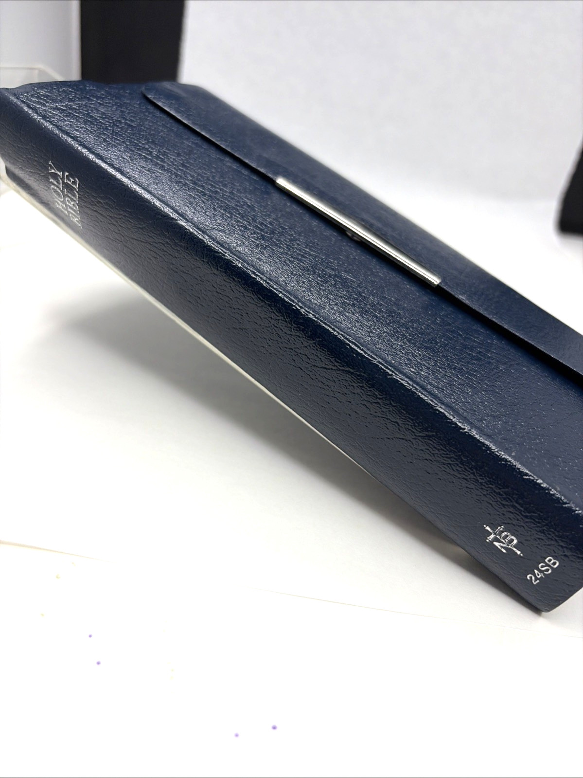 NKJV Holy Bible Nelson Publishers Bonded Leather Cover Snap 24SB Blue 1994