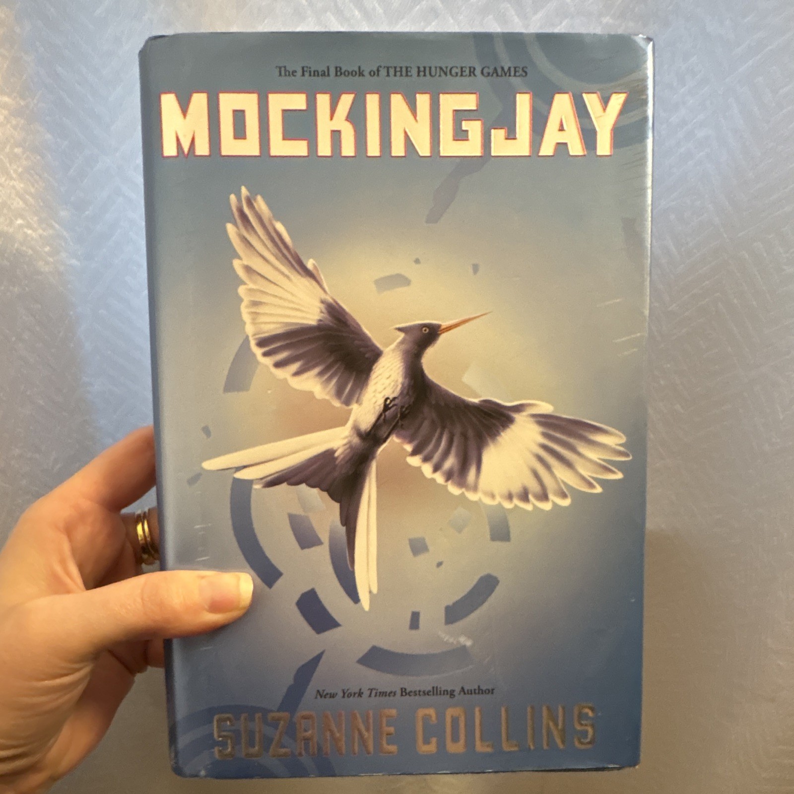 Suzanne Collins Mockingjay Hunger Games Book 3 hardcover 2010 w/ dust jacket