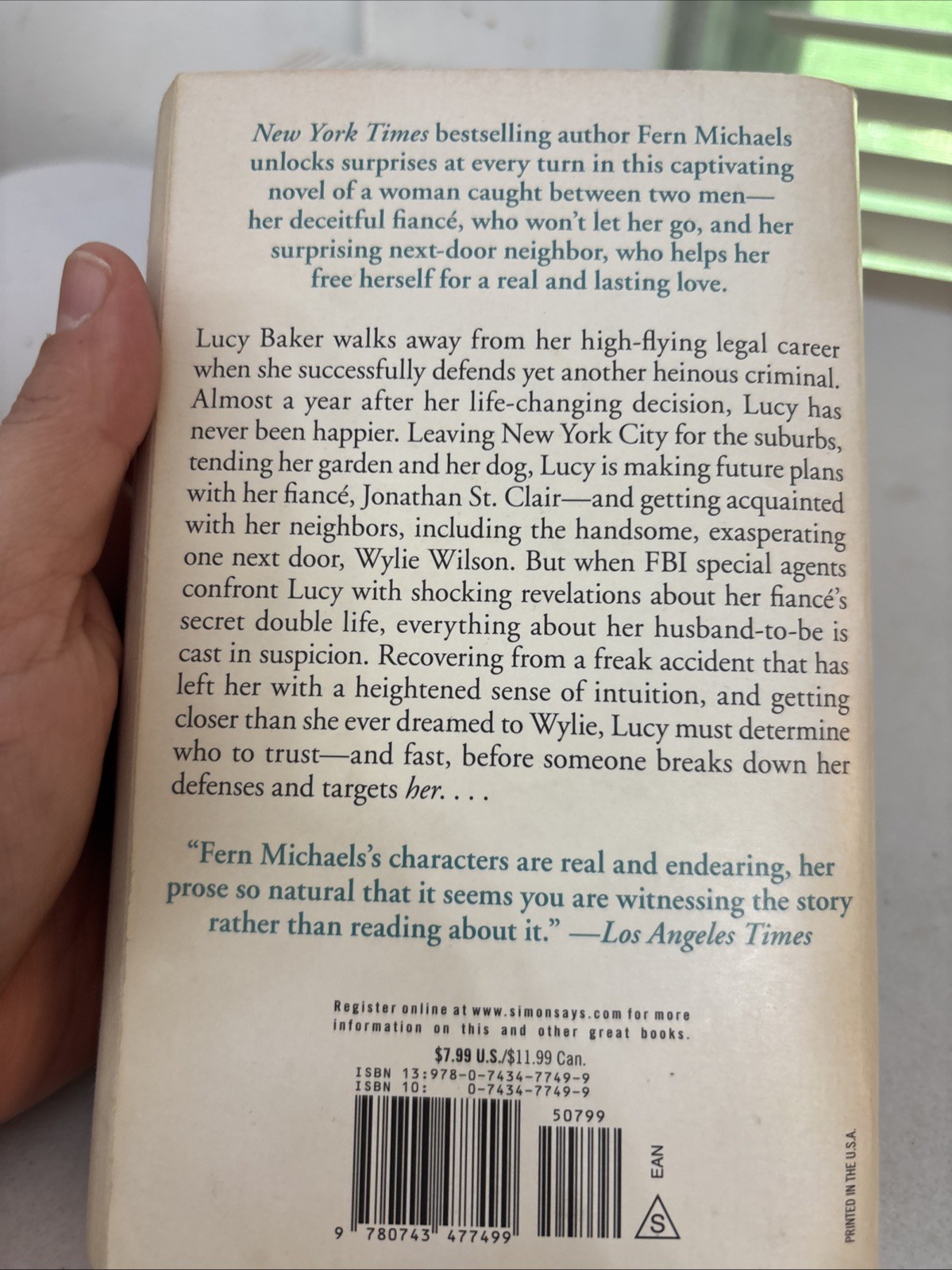 Lot of 10 – Fern Michaels – Mass Paperback Books – FREE SHIPPING