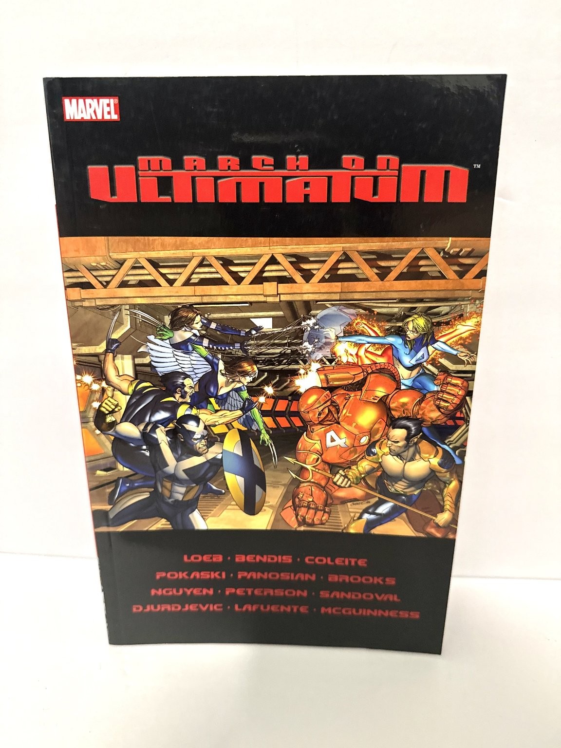 Ultimatum March on Ultimatum Marvel Graphic Novel TPB Comic Book