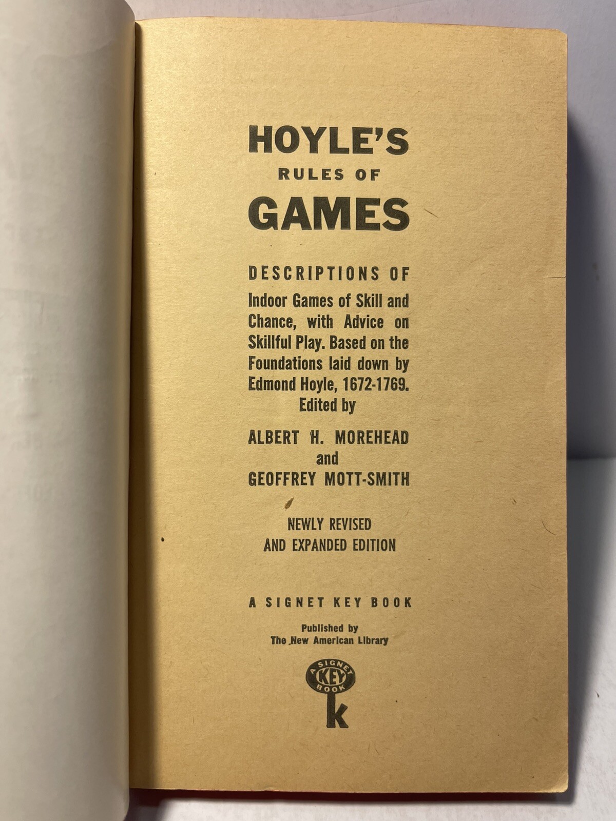 Hoyle’s Rules Of Games ~ Albert H. Morehead & Geoffrey Mott-Smith ~ 1963 (930)