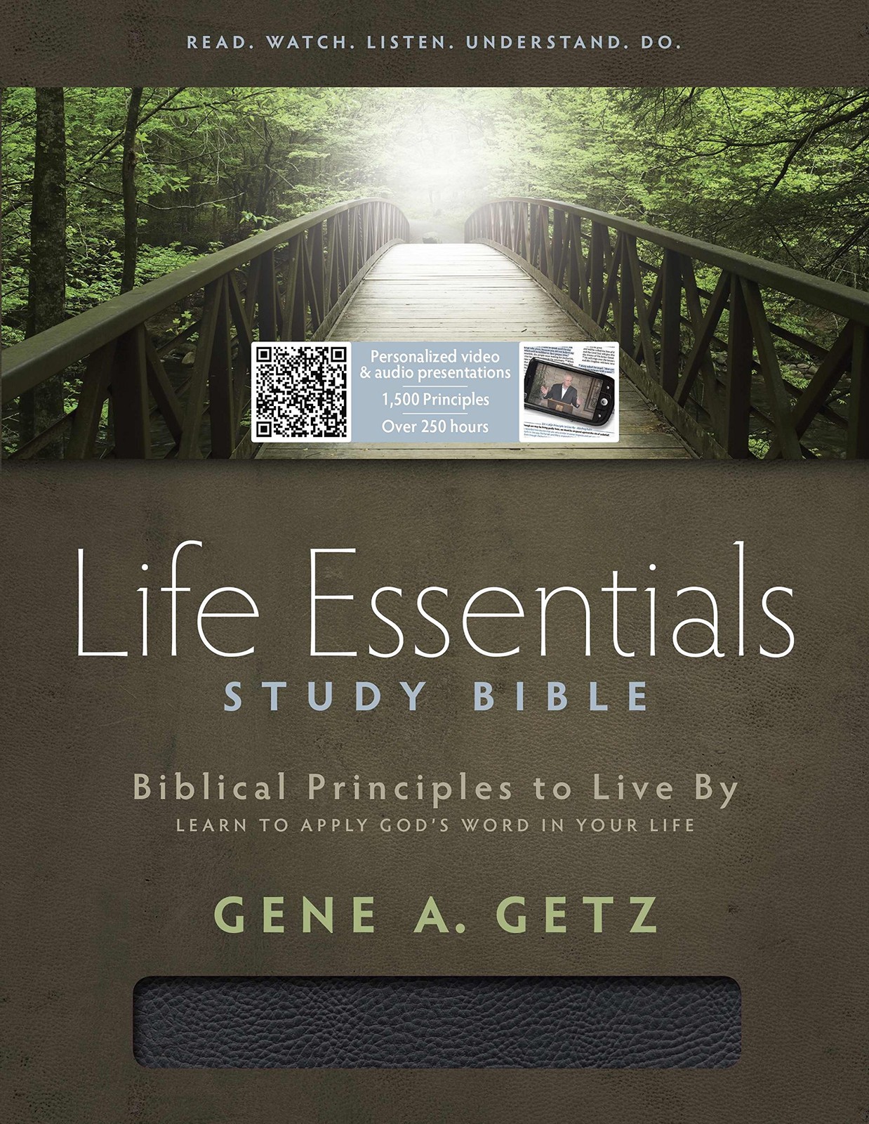 Life Essentials Study Bible, Black Bonded Leather