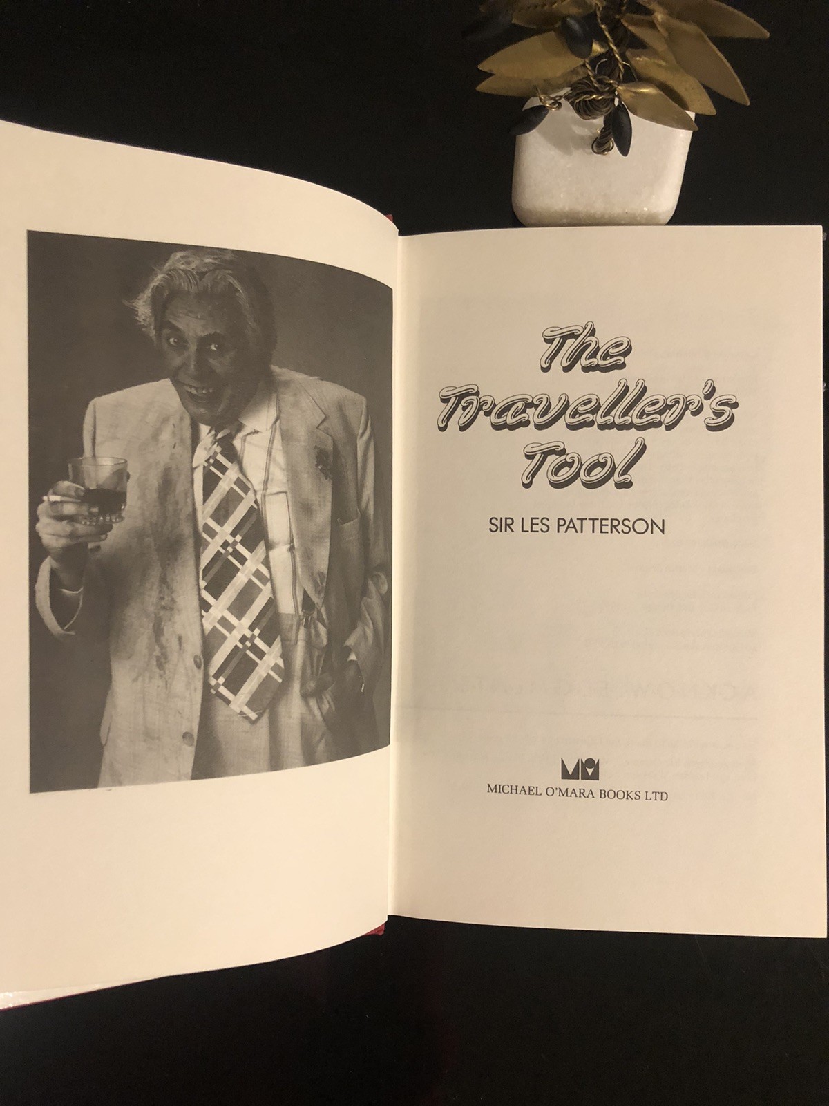 Les Patterson The Traveller’s Tool M O’ Mara UK 1985 First Edition HC DJ VG🇦🇺