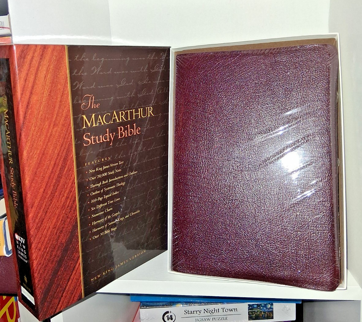 The Macarthur Study Bible NKJV Burgundy Gen. Leather NewFactory Sealed NIB