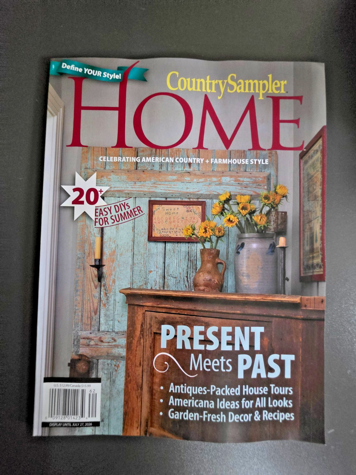 Home Magazine by Country Sampler – 20+ Easy DIYs For Summer – Present Meets Past