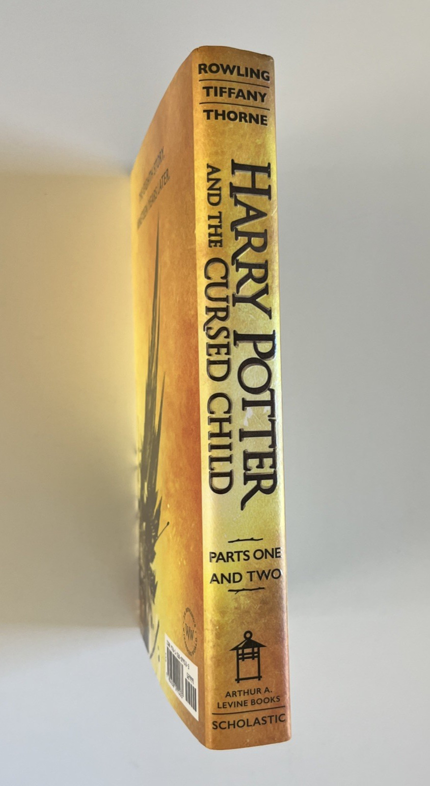 Harry Potter and the Cursed Child – Parts One & Two: The Official Script 1st Ed