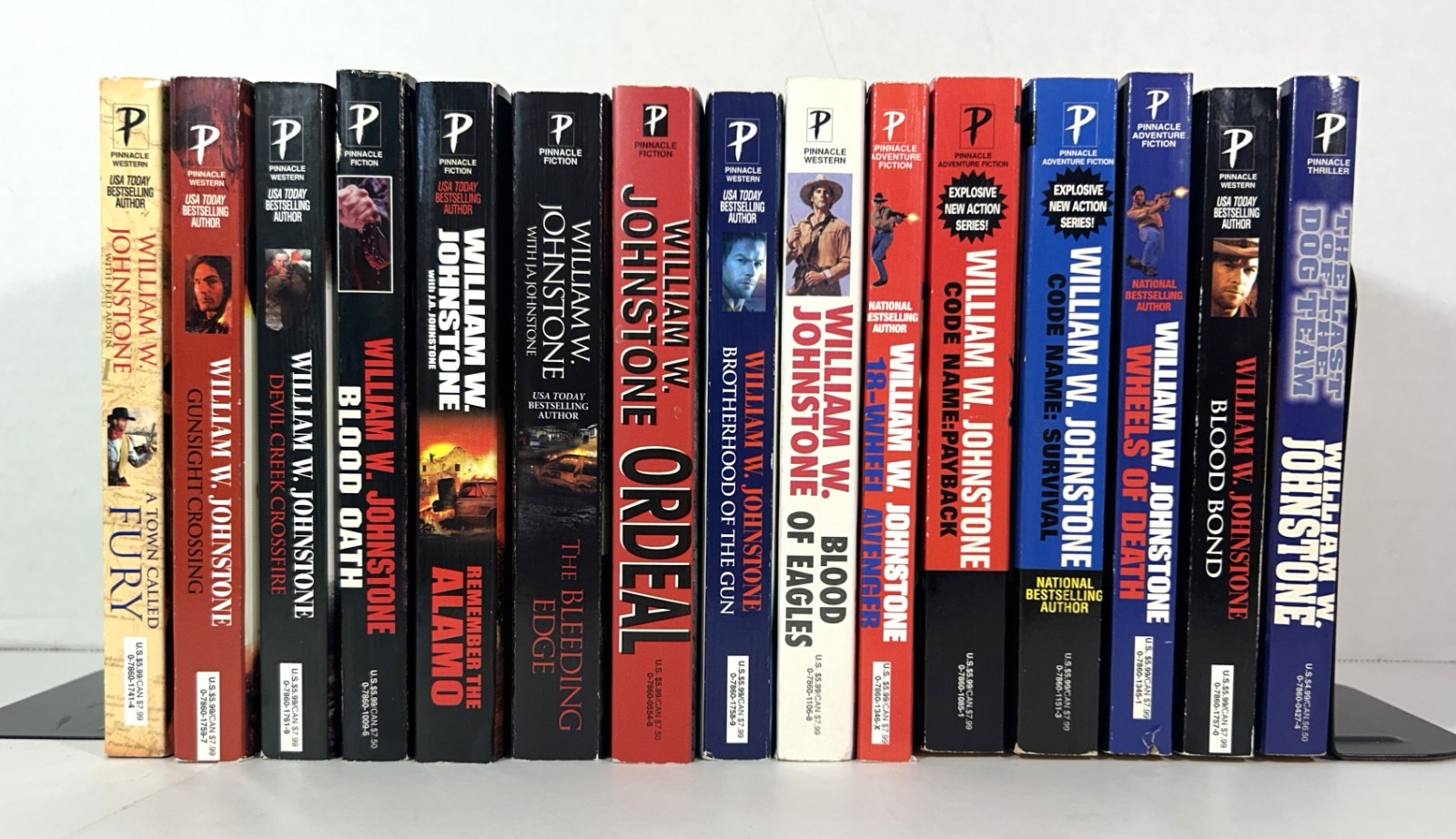 Lot of 15 Westerns + Thrillers by William W. Johnstone 1990s-2000s Softcovers