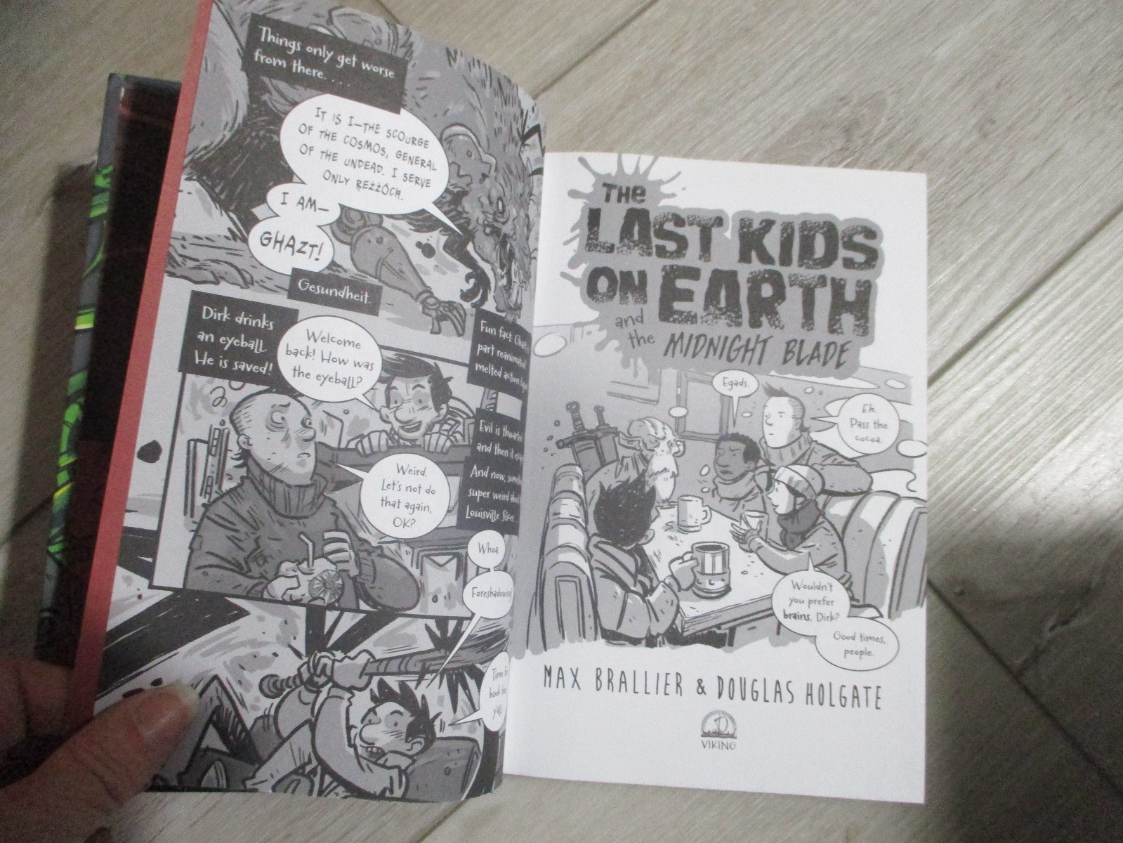 The Last Kids on Earth and the Midnight Blade by Brallier, Max; Holgate, Douglas