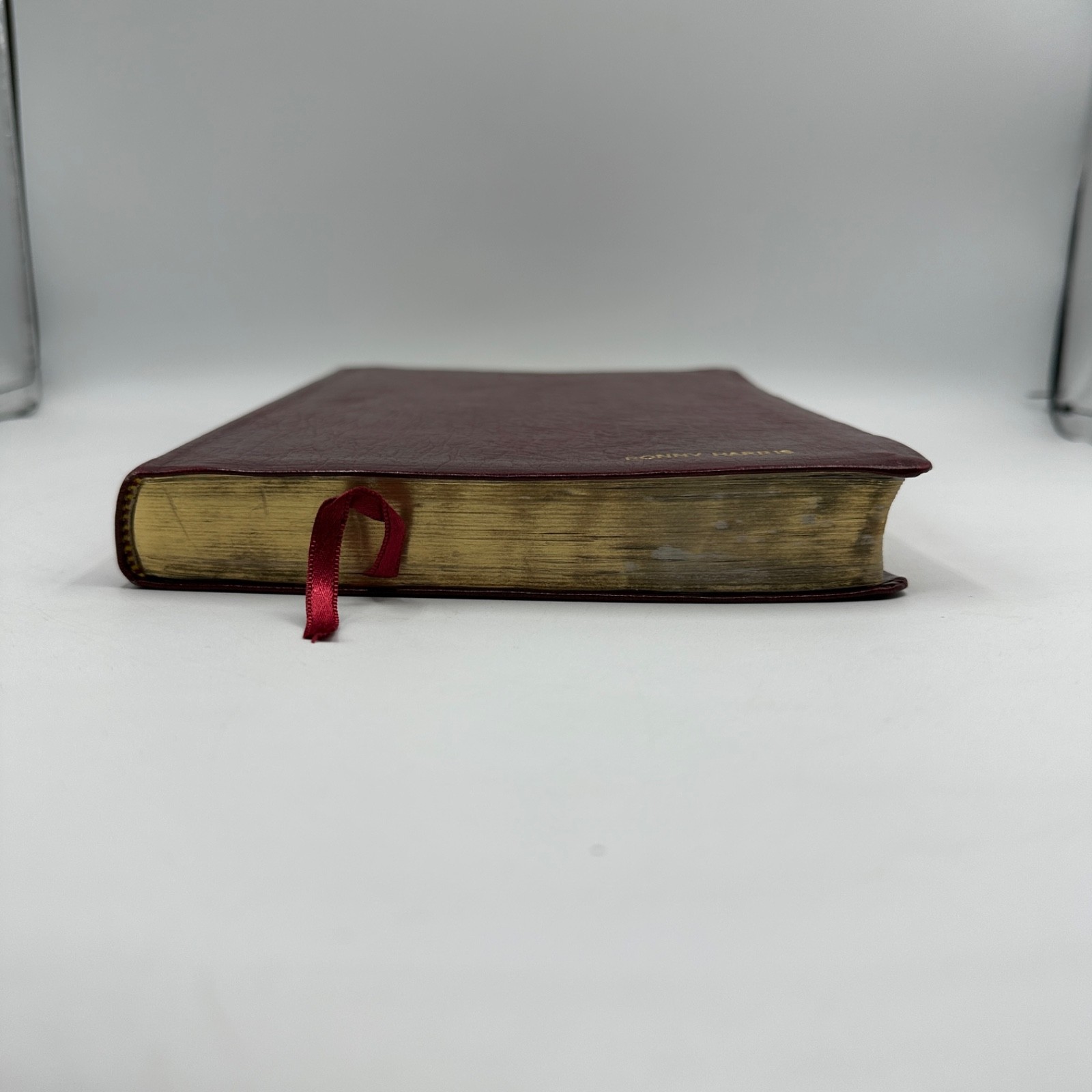 HOLY BIBLE New King James Version Large Print Ultra Thin Broadman Holman