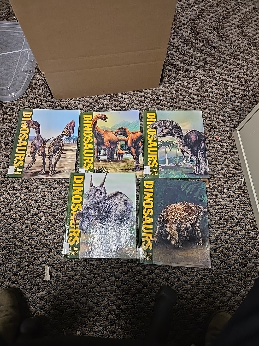 Dinosaur Fact Dig 10-Book Series – 5 Brand New Hardcover Volumes