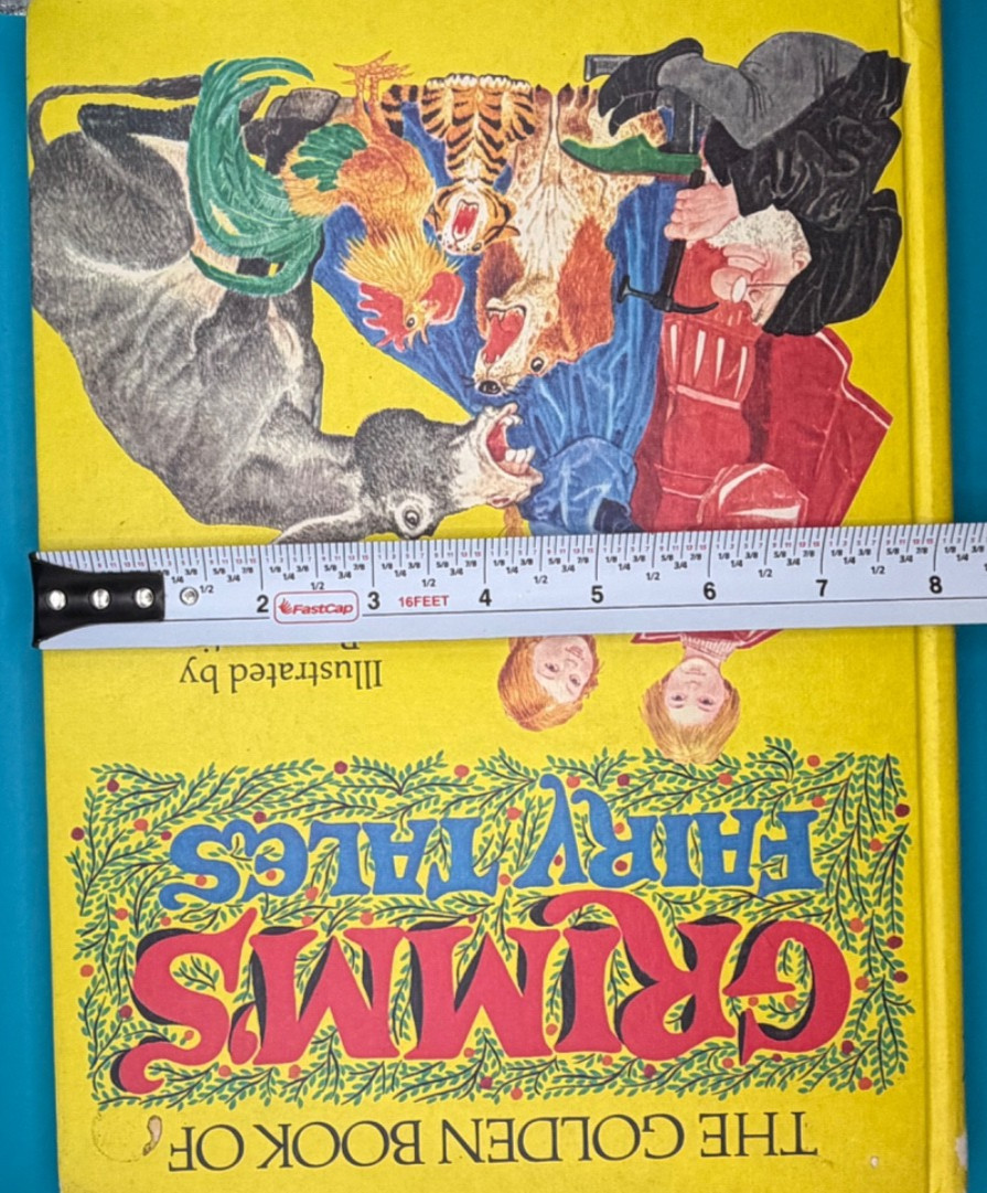 Grimm’s Fairy Tales 1977 Golden Book Deluxe Hardcover Benvenuti Illus 140 Pages