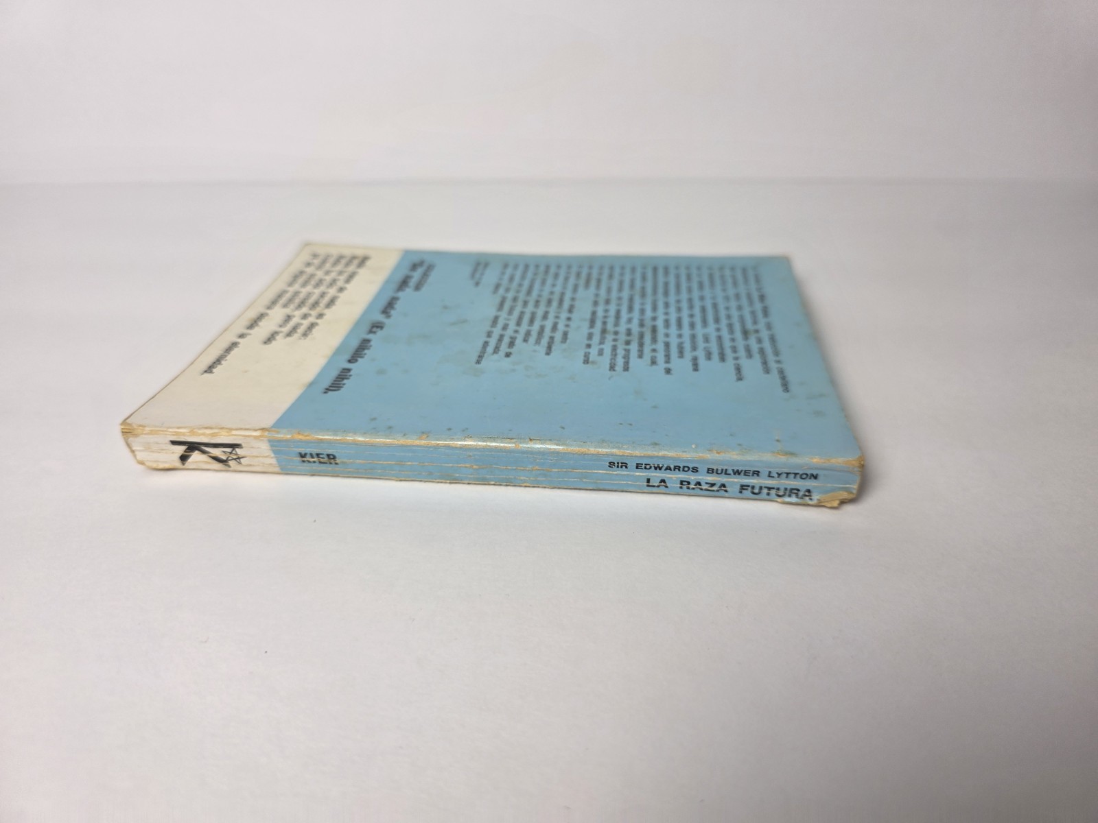 La Raza Futura Sir Edward Bulwer Lytton 1978 Kier 2nd Edition Spanish Paperback