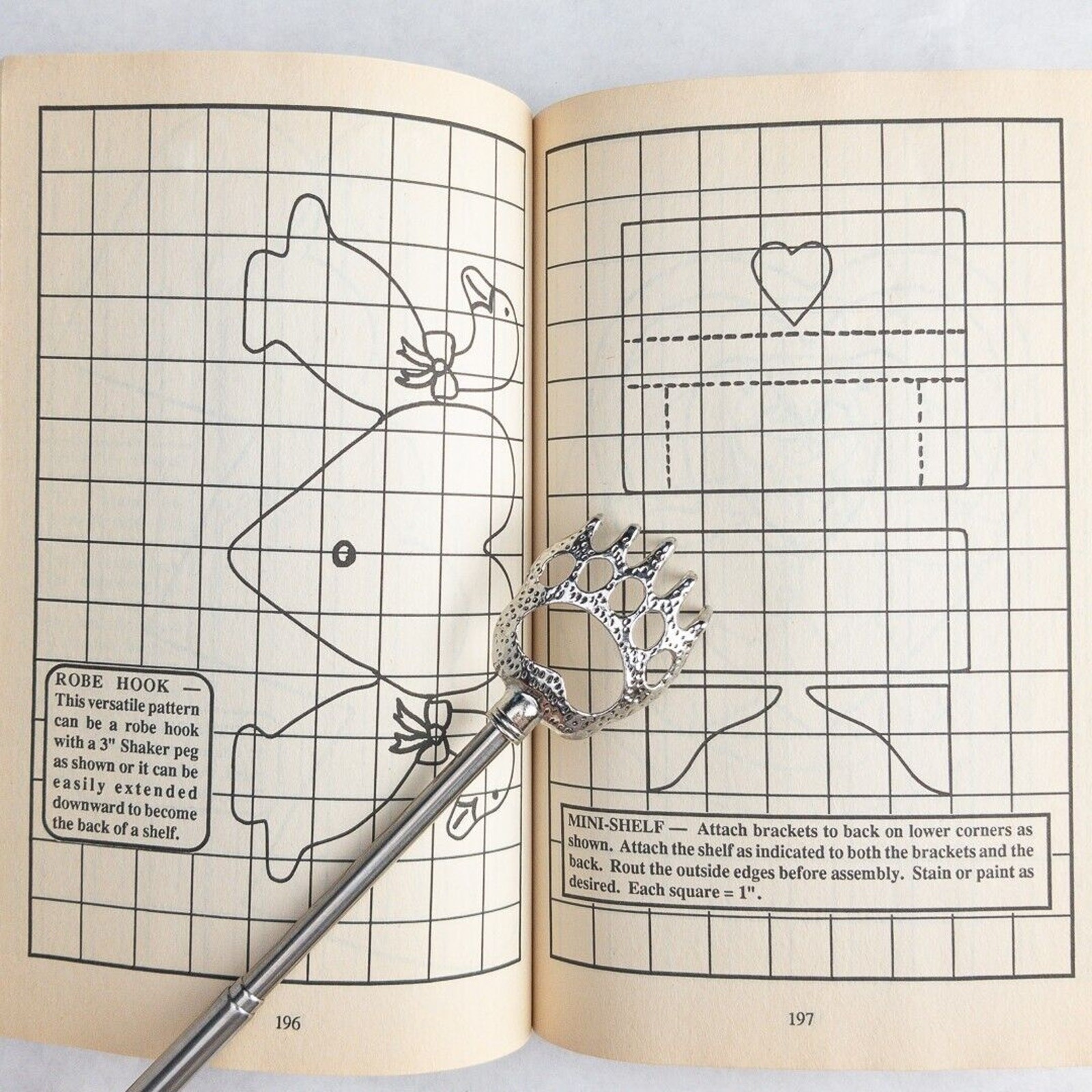 Encyclopedia of 312 Scroll Saw Designs – Paperback By LA Forge, John – GOOD