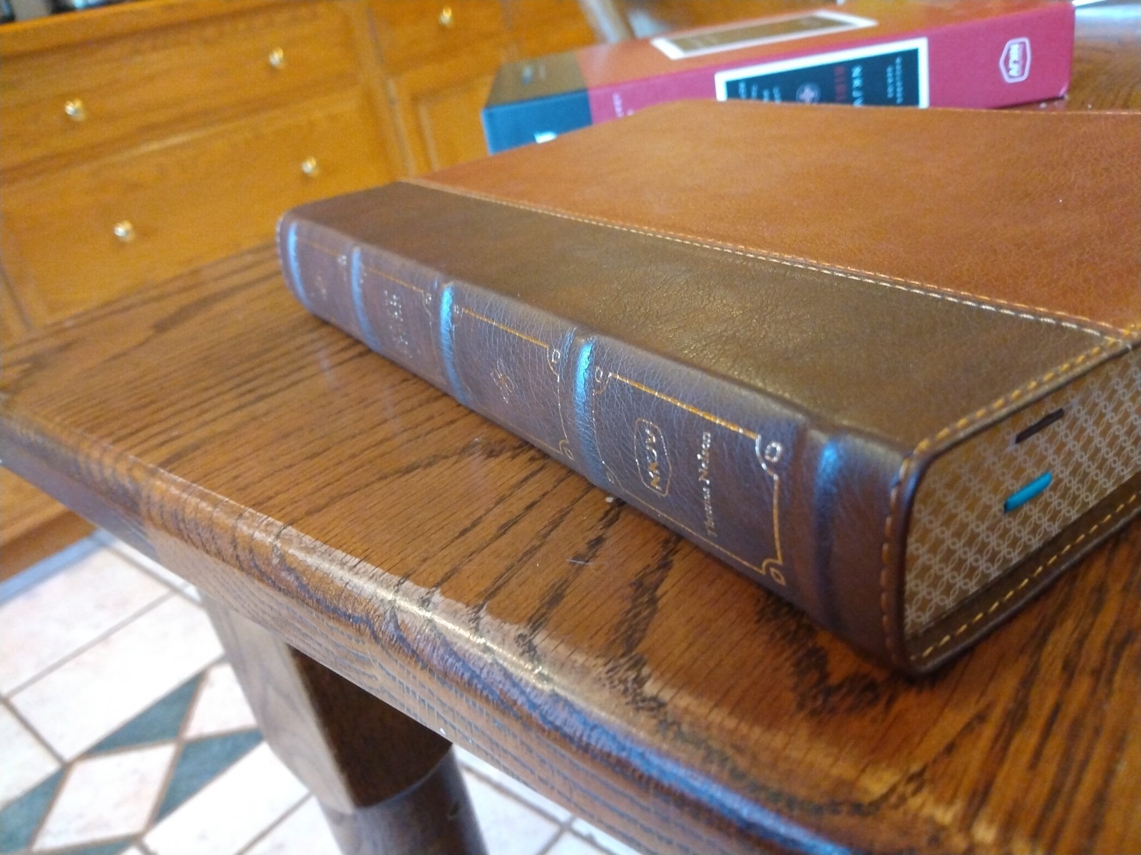 NKJV LARGE PRINT Thinline Reference Bible ~Retail $59.99~ Brown LeatherSoft