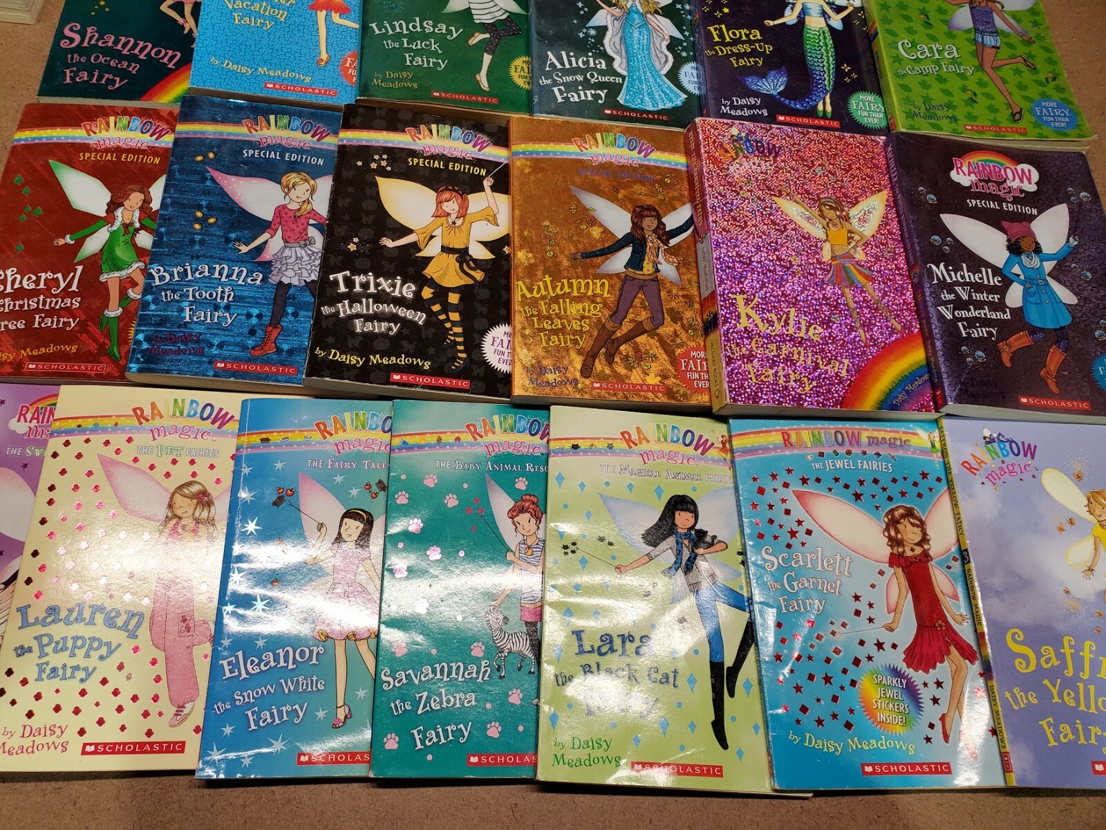 Lot of 10 Rainbow Magic Fairies Children’s Kids Chapters Books RANDOM MIX