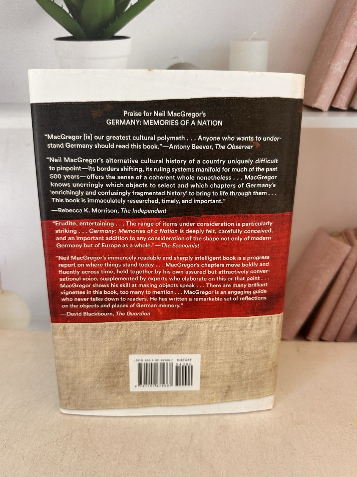 Germany: Memories of a Nation – Paperback By MacGregor, Neil – GOOD