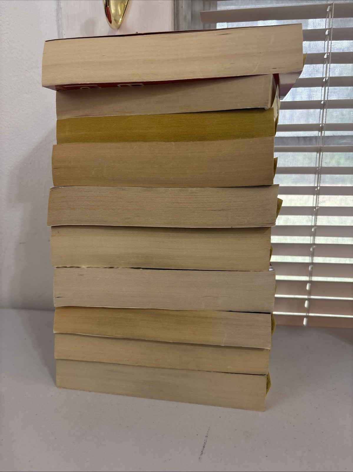 Lot of 10 Mystery and Thrillers – Mixed Authors – FREE SHIPPING