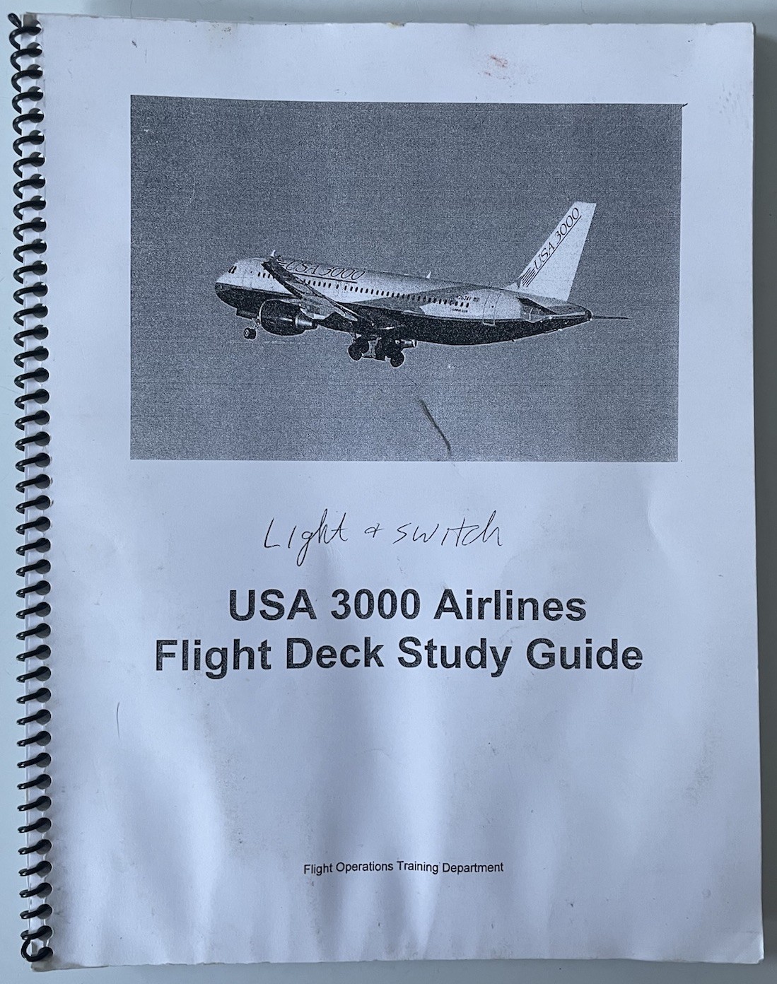 USA 3000 Airlines Flight Deck Study Guide 2005 Commercial Airliner Training Book