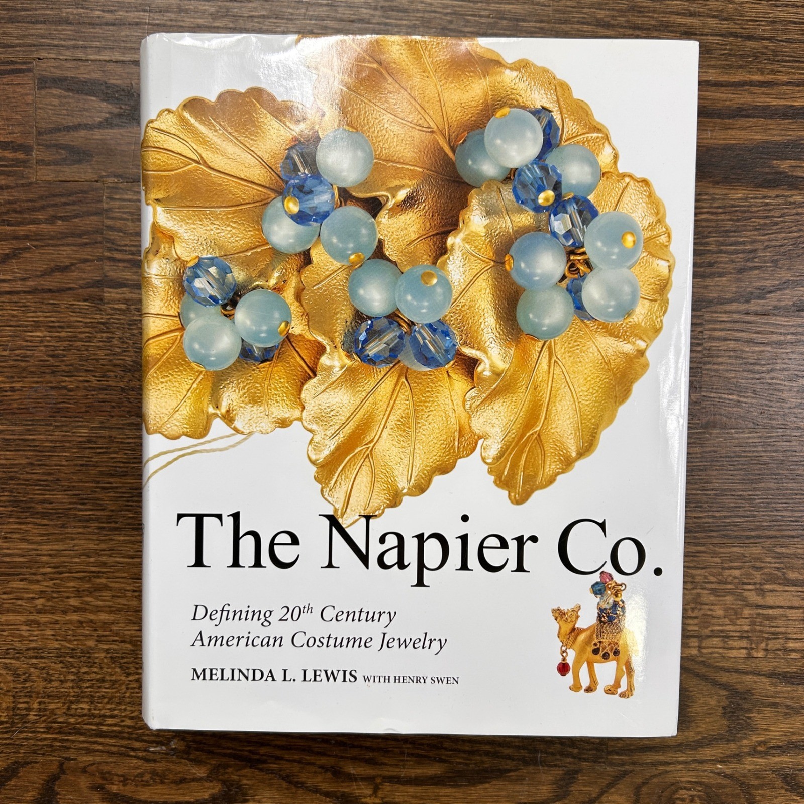 The Napier Co Defining 20th Century American Costume Jewelry Melinda Lewis Book