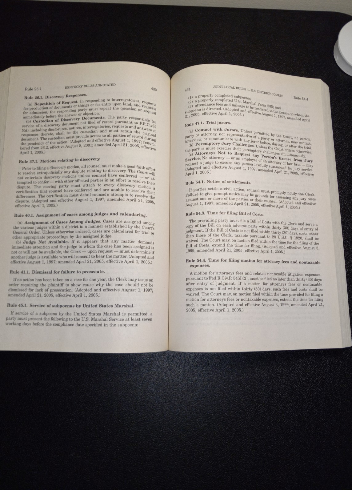 Michie’s Kentucky Revised Statutes Volume 1 & 2 2006 Lexis Nexus Michies Law