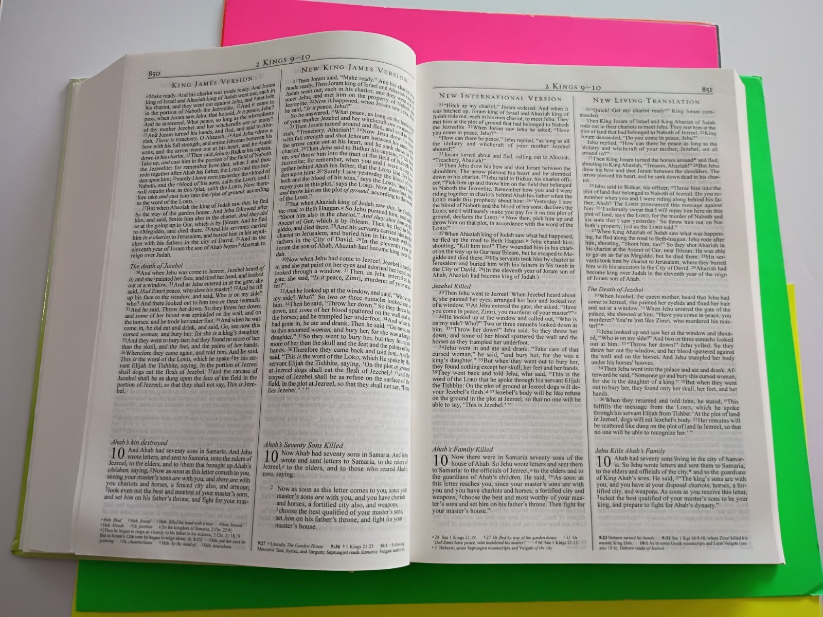 Hendrickson Parallel Bible-PR-KJV/NKJV/NIV/NLT by Hendrickson Publishers…