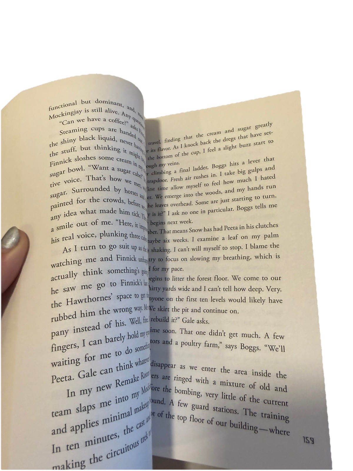 Mockingjay – Paperback By Collins, Suzanne – GOOD