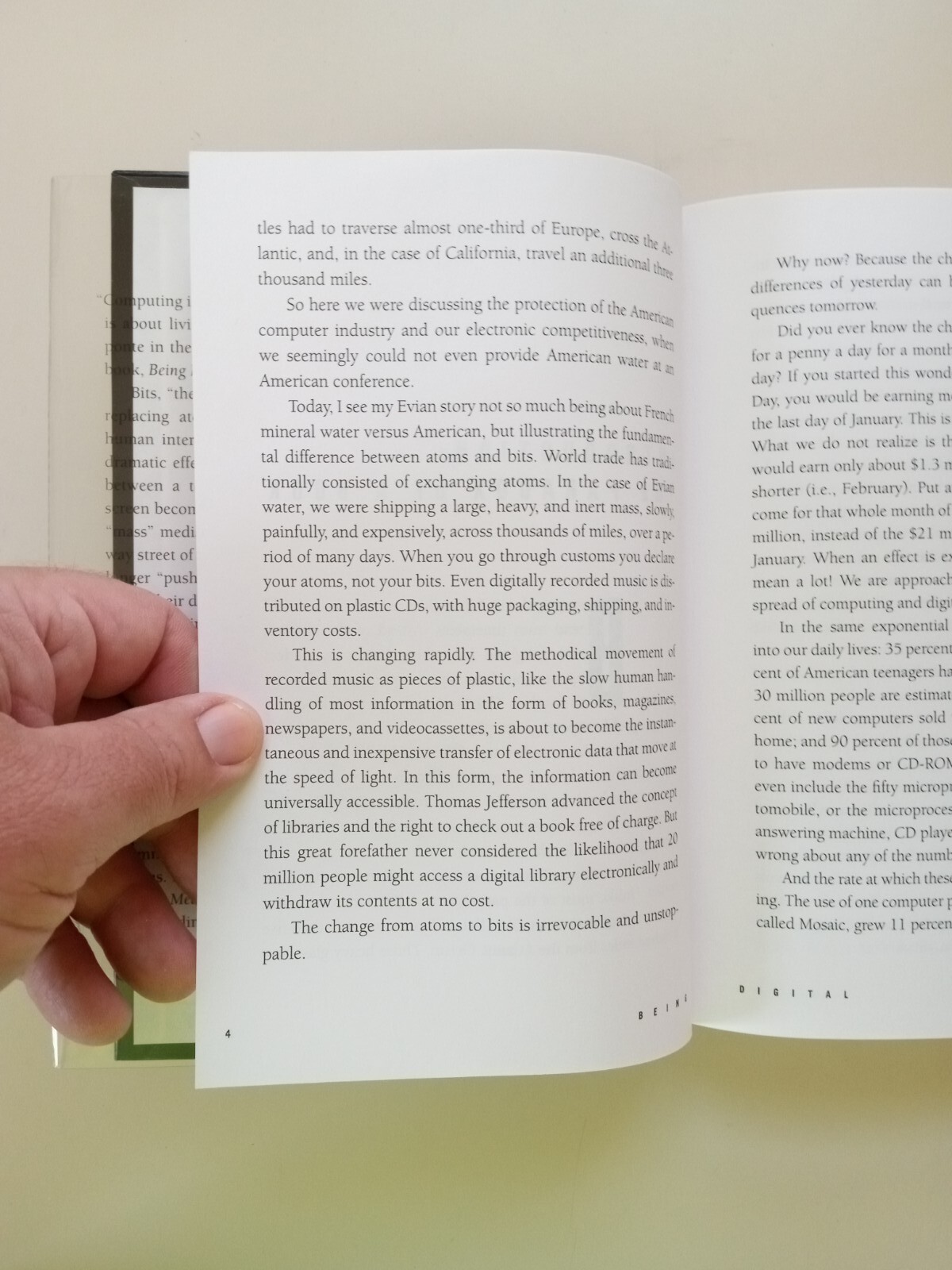 Being Digital by Nicholas Negroponte (1995, Hardcover)