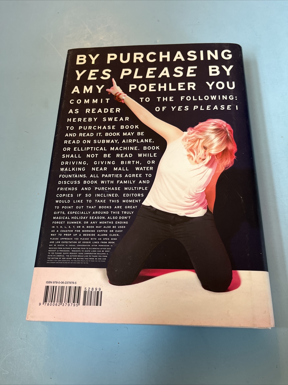 Yes Please by Amy Poehler SIGNED Limited 1st Edition B&N Hologram