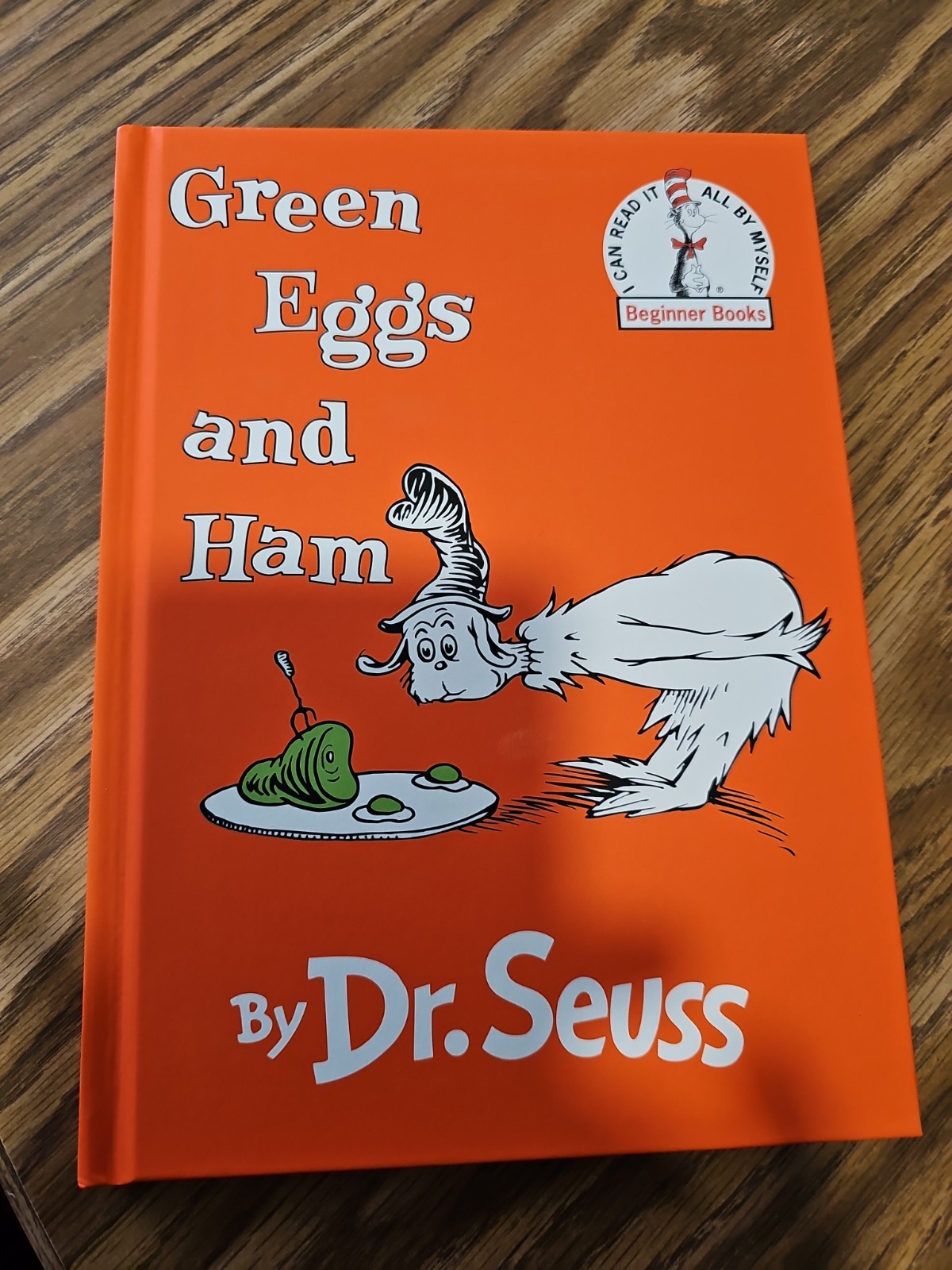 Dr. SUESS “Green Eggs and Ham” Hardcover Book 1988. Vintage