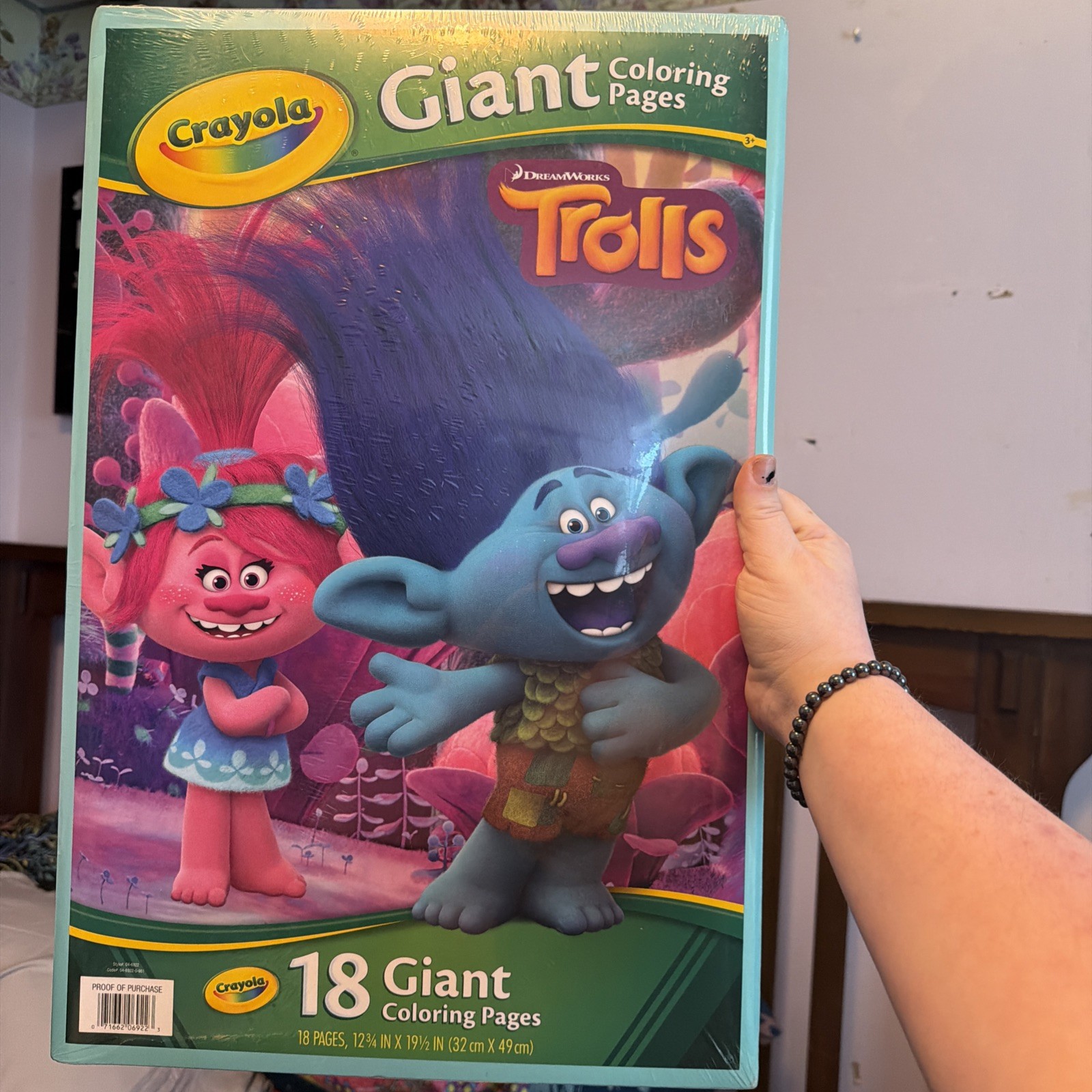 Dreamworks Trolls Crayola 18 Pages Giant Coloring Pages Book. Brand New Sealed