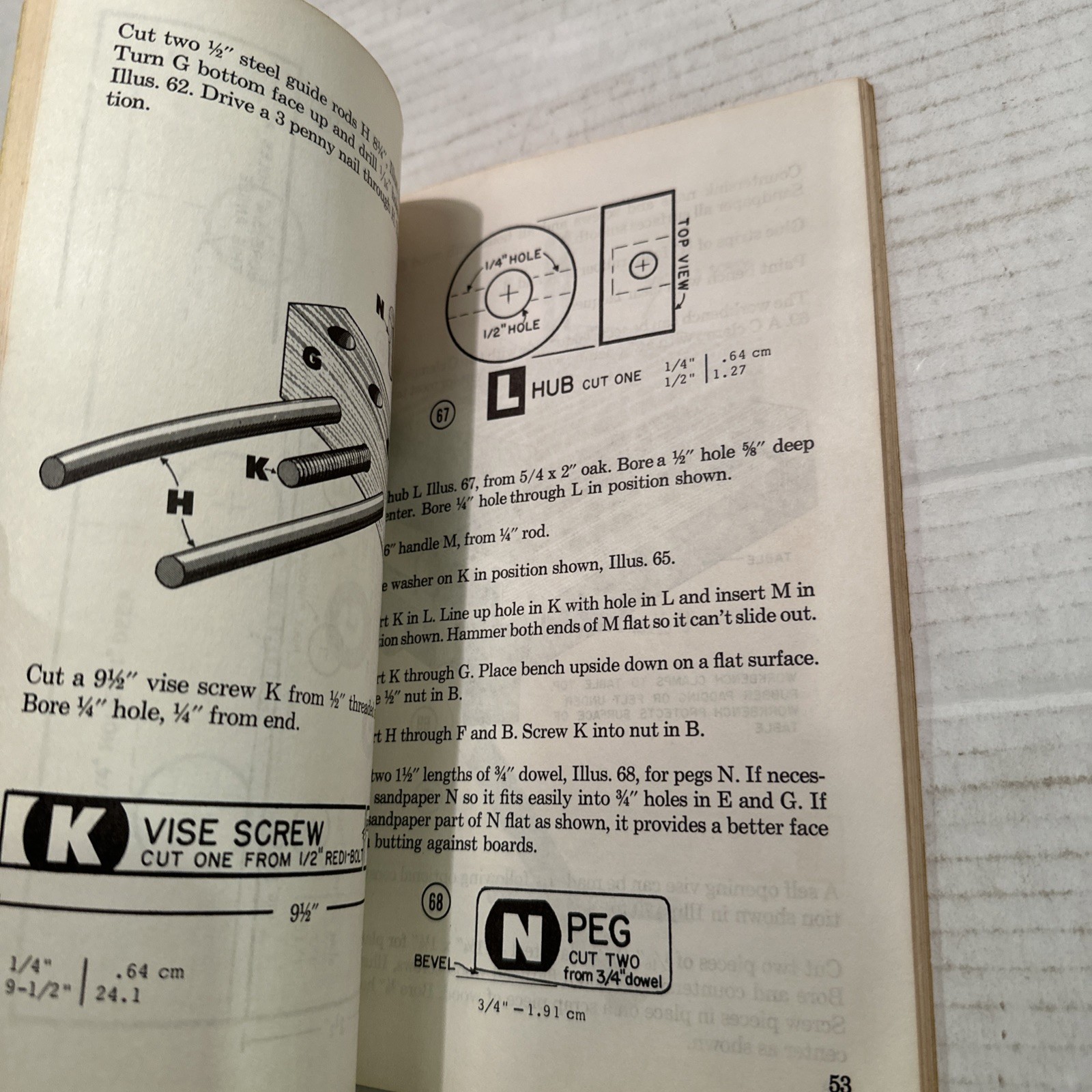 How to Build Workbenches, Sawhorse Tool Chests, And Other Projects 1974