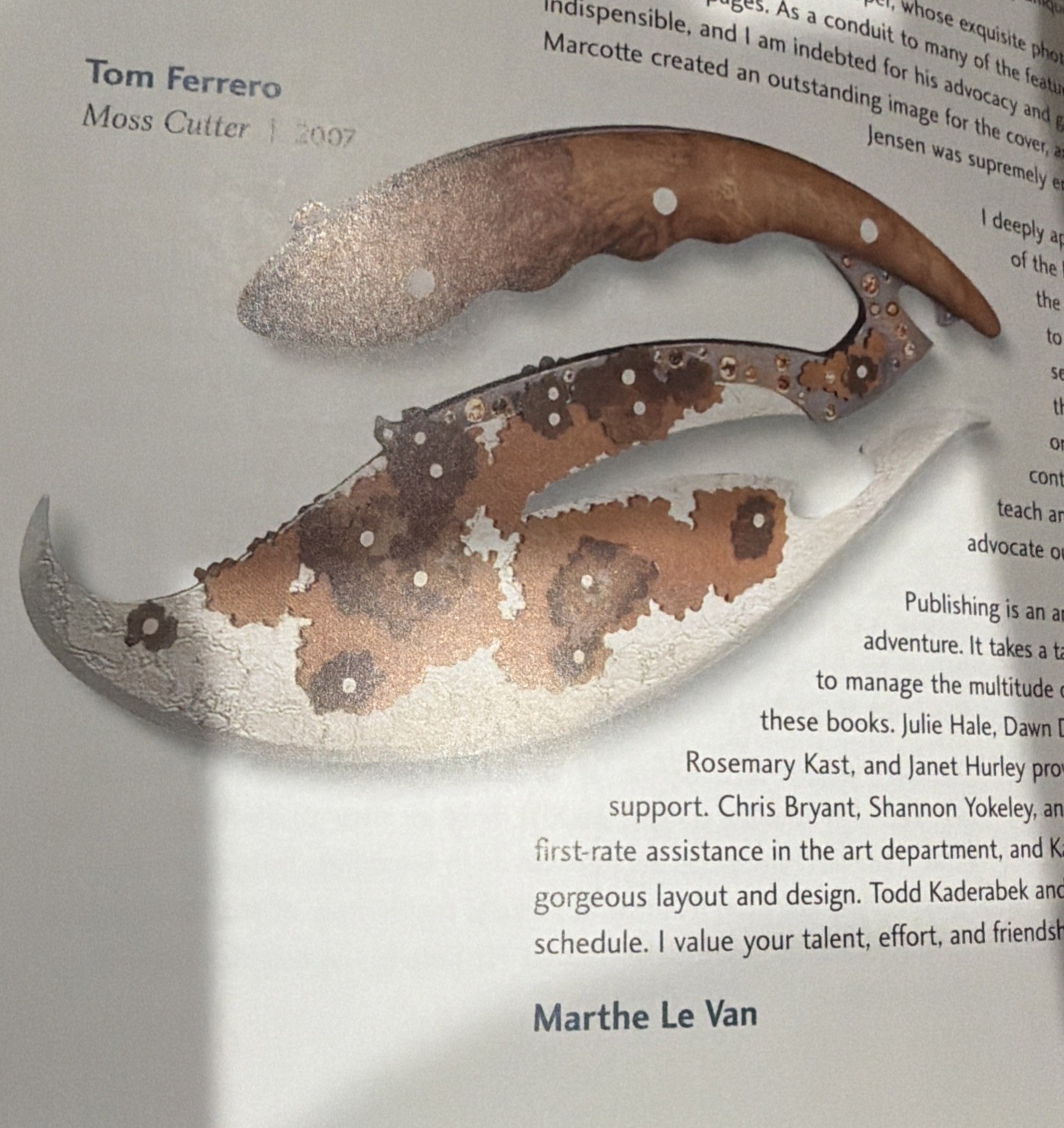 500 KNIVES: CELEBRATING TRADITIONAL & INNOVATIVE DESIGNS By Lark Books 1st Ed.