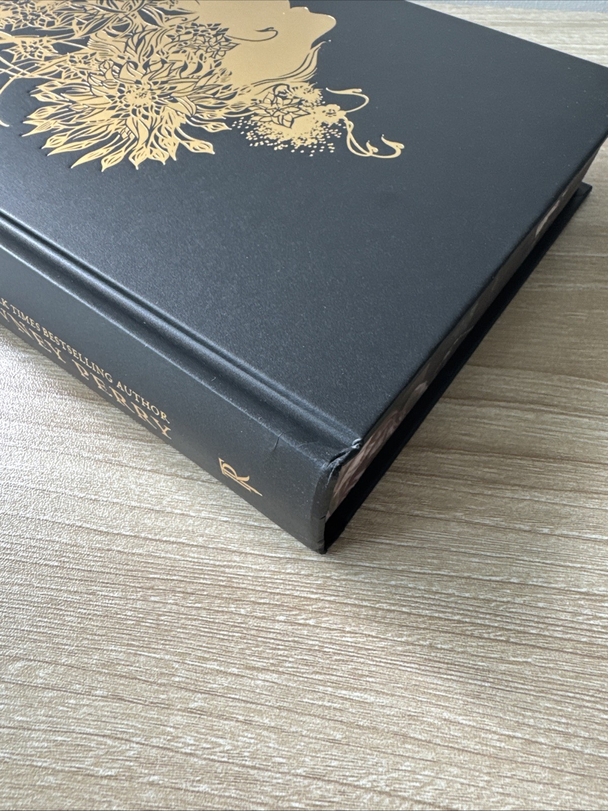 Shield of Sparrows Devney Perry GOLD Edition Sprayed Edges Deluxe First Print