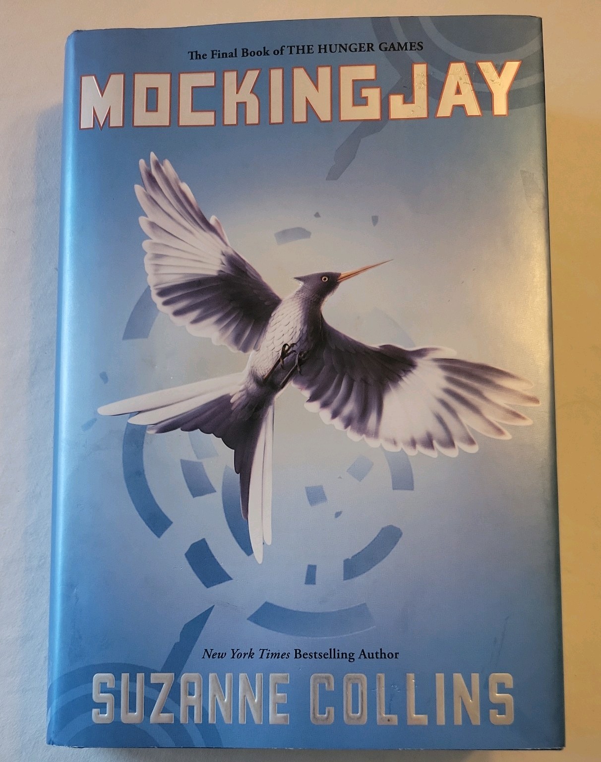 MOCKING JAY SUZANNE COLLINS FIRST EDITION **FREE SHIPPING**