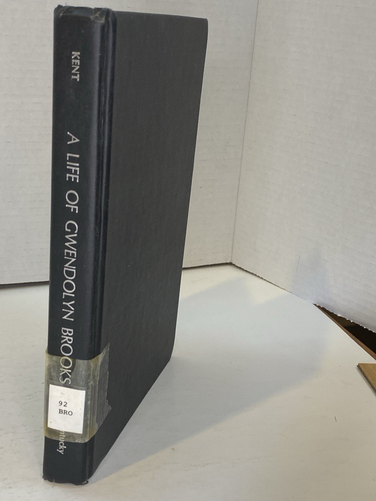 SIGNED BY GWENDOLYN BROOKS! A Life of Gwendolyn Brooks by George Kent 1990 hc